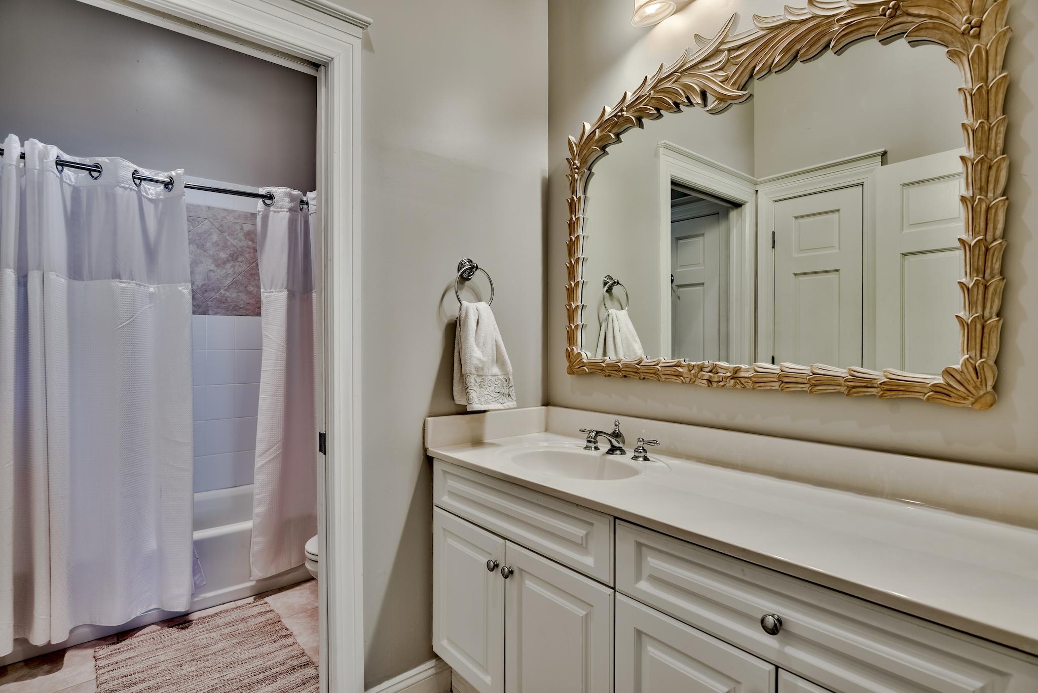 CAMP CREEK COVE PH 1 - Residential