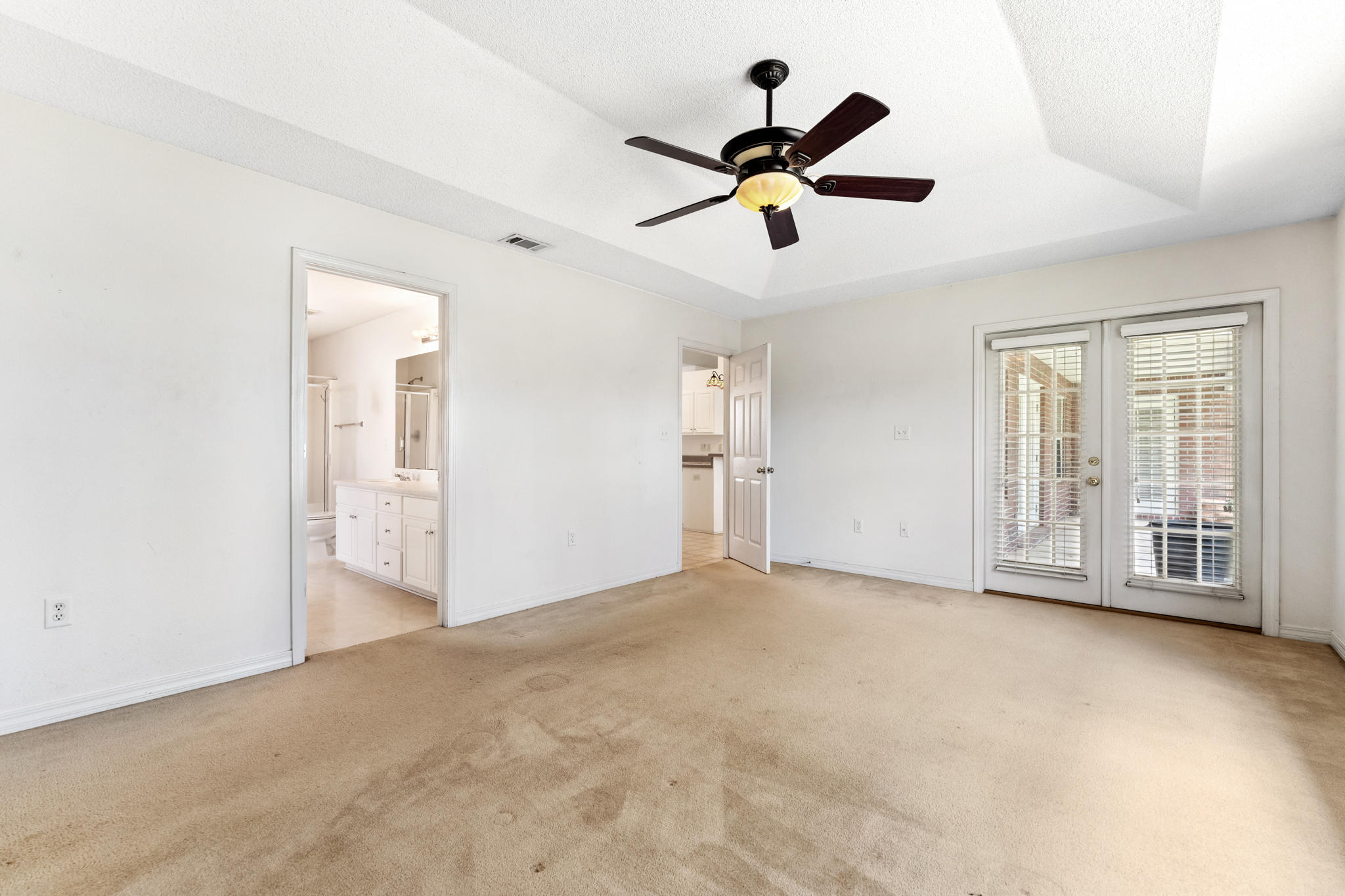 CREETWOOD PLACE - Residential