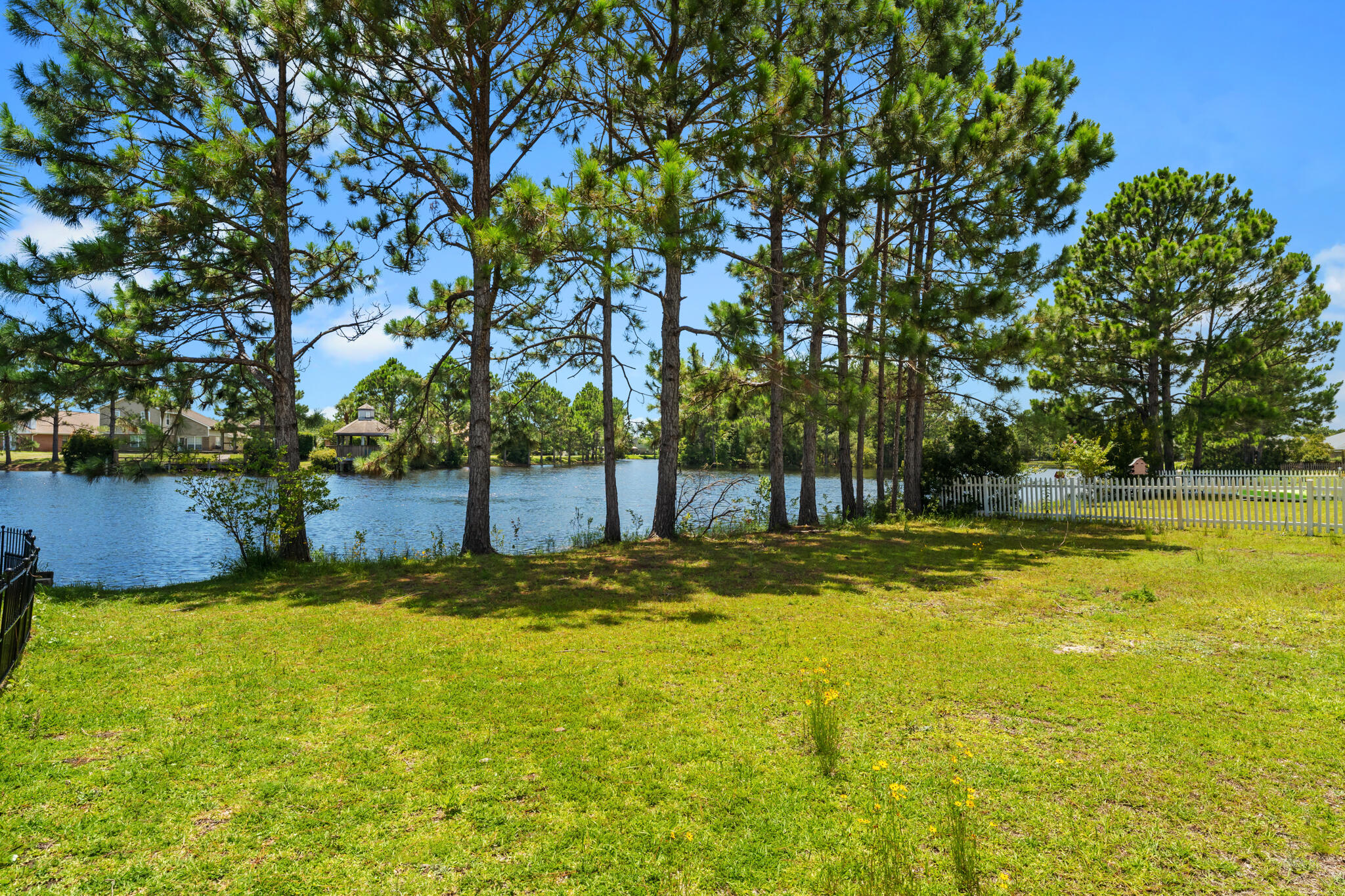 CREETWOOD PLACE - Residential