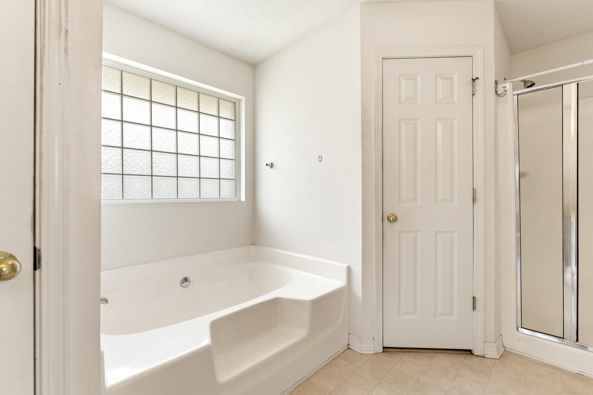 CREETWOOD PLACE - Residential