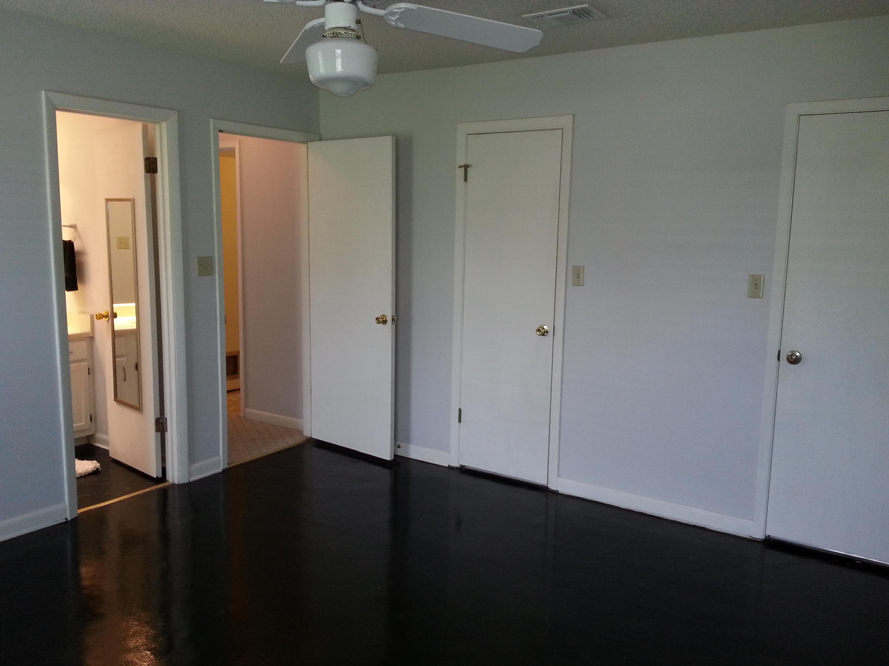 GULF MANOR 1ST ADD LOT 17 BLK E - Residential