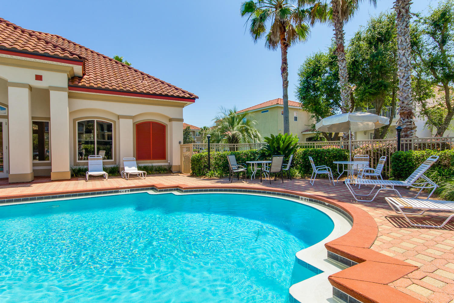 LA VALENCIA BEACH RESORT - Residential