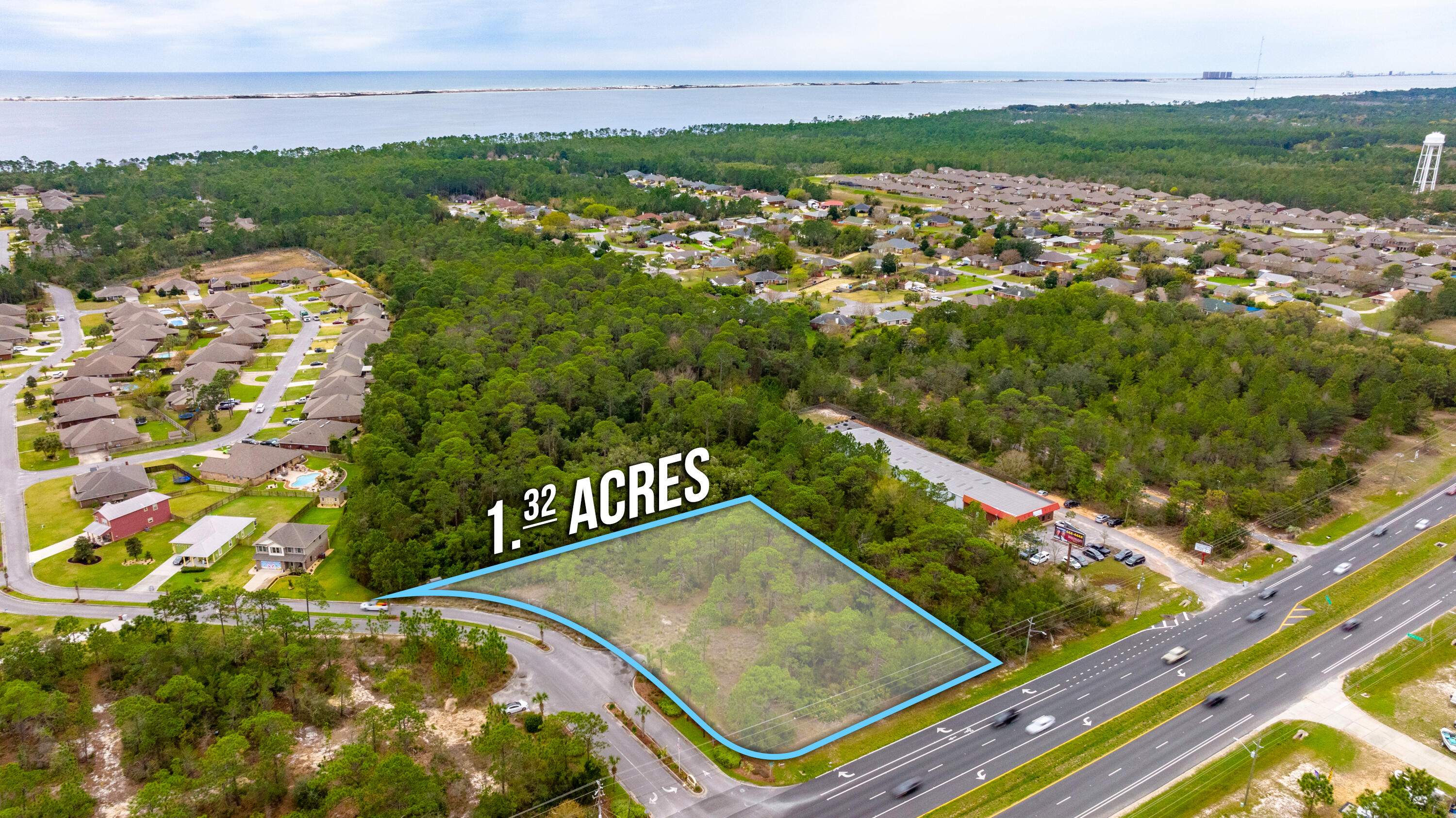** SURVEY COMPLETED** CORNER LOT, DUE DILIGENCE DOCS ON FILE. Comprising 1.43 AC +/- with 160' frontage on Highway 98 and 359' depth located at the Summerset Estates neighborhood entrance. 2020 FDOT traffic data reveals 31,500AADT. Decel and turn lane from eastbound Hwy 98 already in place with cut-through to westbound lanes, plus curb cut at side entrance of Twin Pine Blvd. This positioning lends itself especially to neighborhood-serving or similar commercial operations, being that Summerset Estates consists of approximately 100 homes with an average retail value of ~$400,000. HCD Commercial zoning wide range of uses including Residential (10 units / gross acre), Single Family Residential with conditions, RV Park, Restaurant & Eatery, Hospitality, Retail,