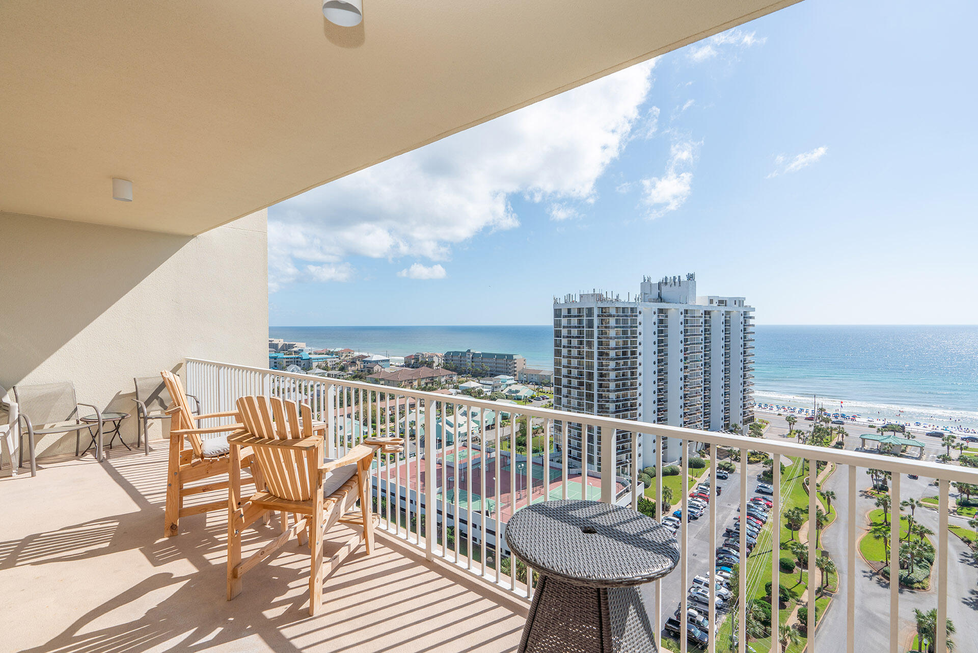 The BEST views of the gulf of Mexico and Choctawhatchee Bay in this beautiful high rise condominium in Seascape Beach and golf Resort..This resort has a private gated entrance,golf course, restaurants, and shopping just a short distance within the resort.Private deeded beach access, two large pools and easy access to the beach.This condo is a rental machine