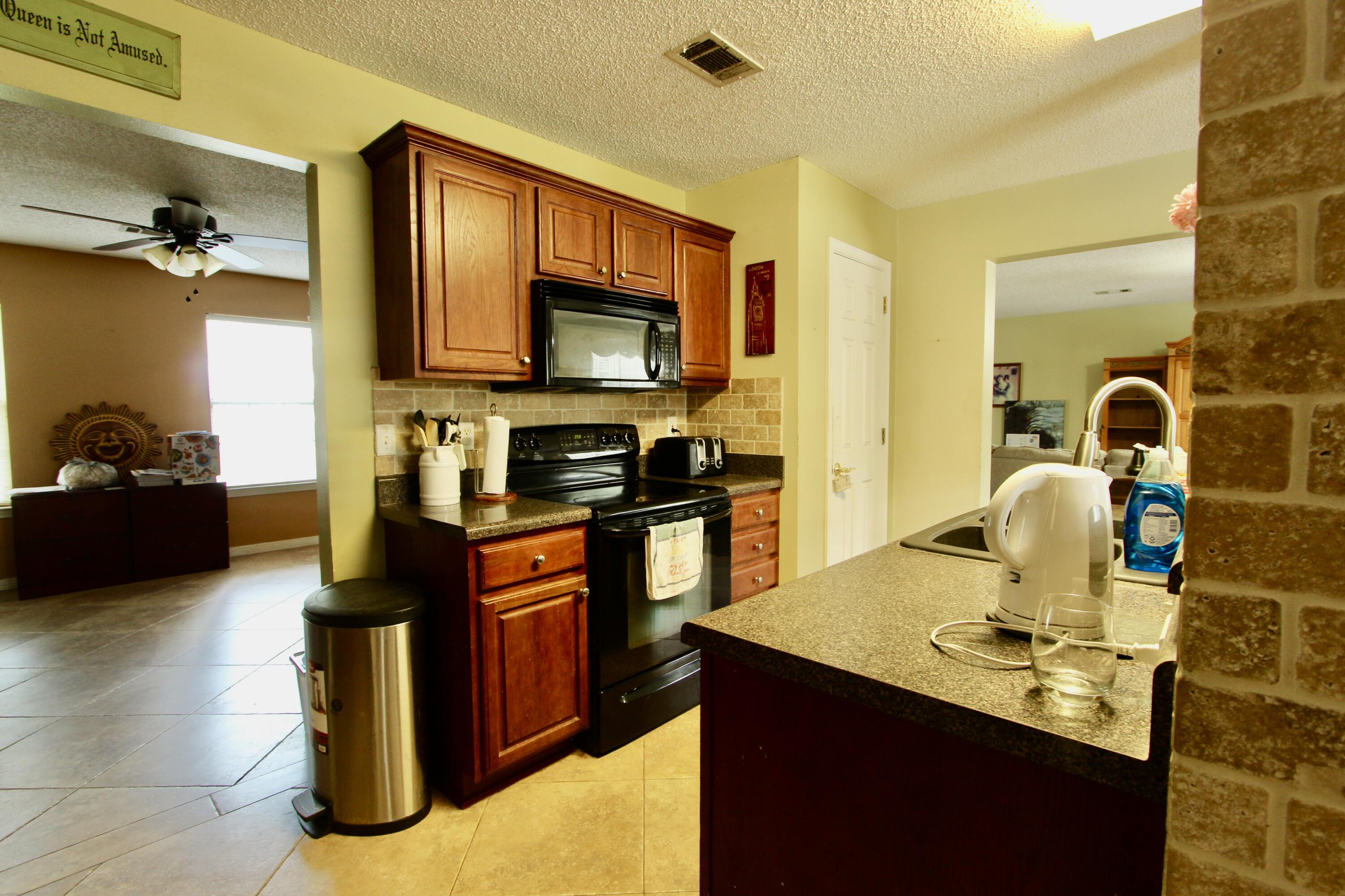 OLD BETHEL ESTATES PH I - Residential