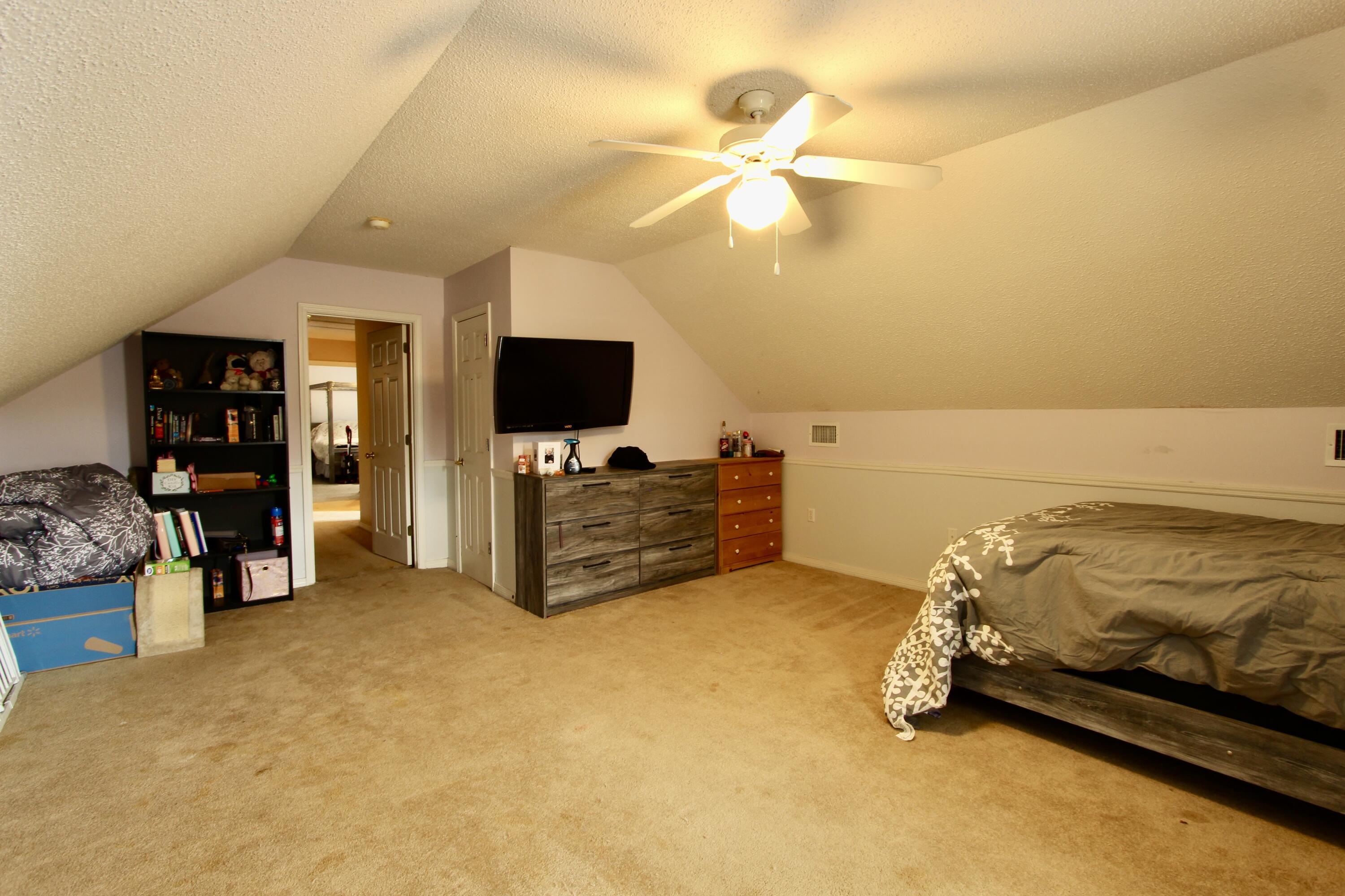 OLD BETHEL ESTATES PH I - Residential