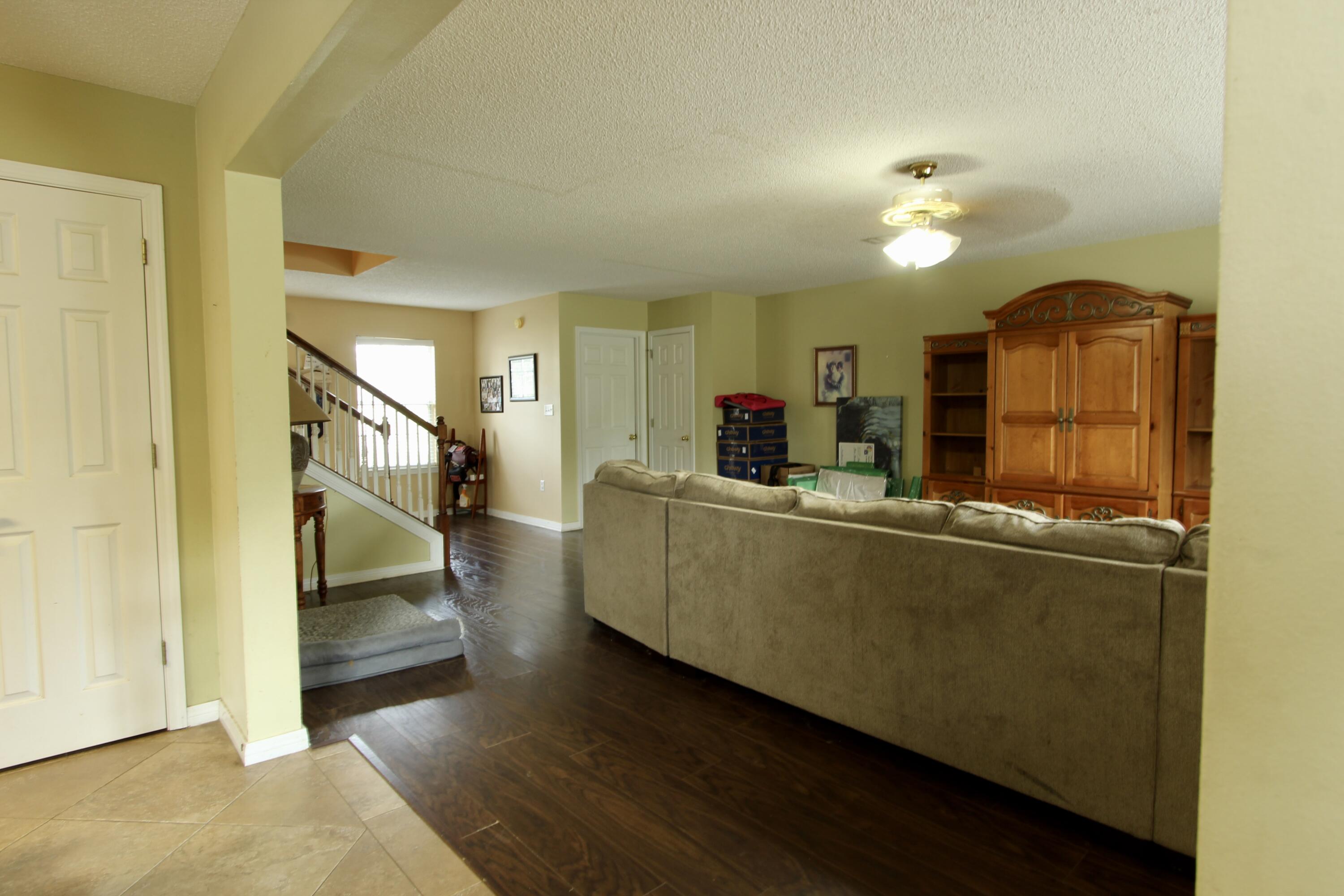 OLD BETHEL ESTATES PH I - Residential