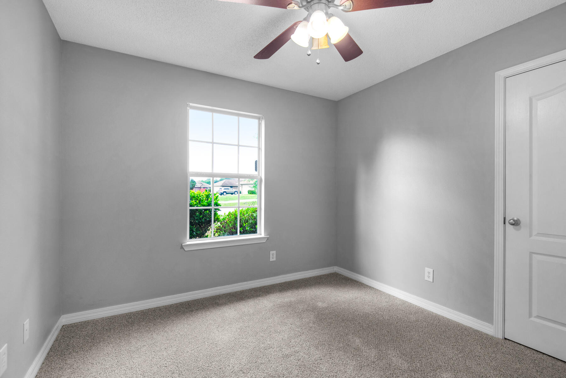 PLANTATION WOODS - Residential