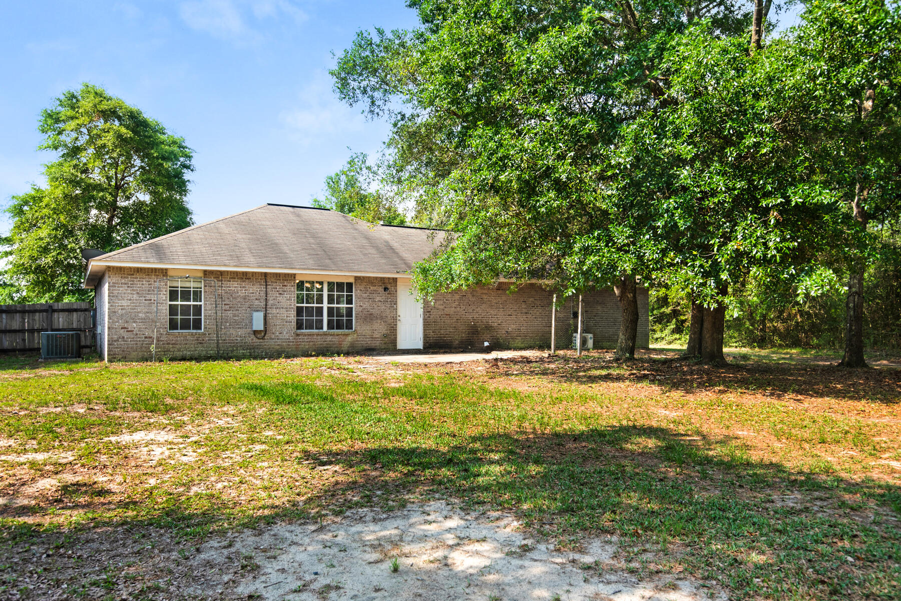 PLANTATION WOODS - Residential