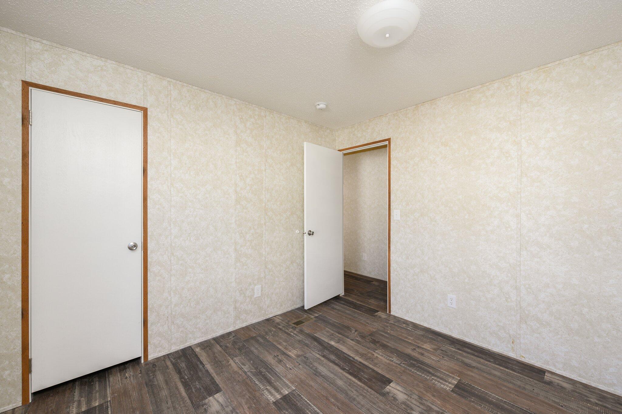 OAKWOOD HILLS UNIT 1 - Residential