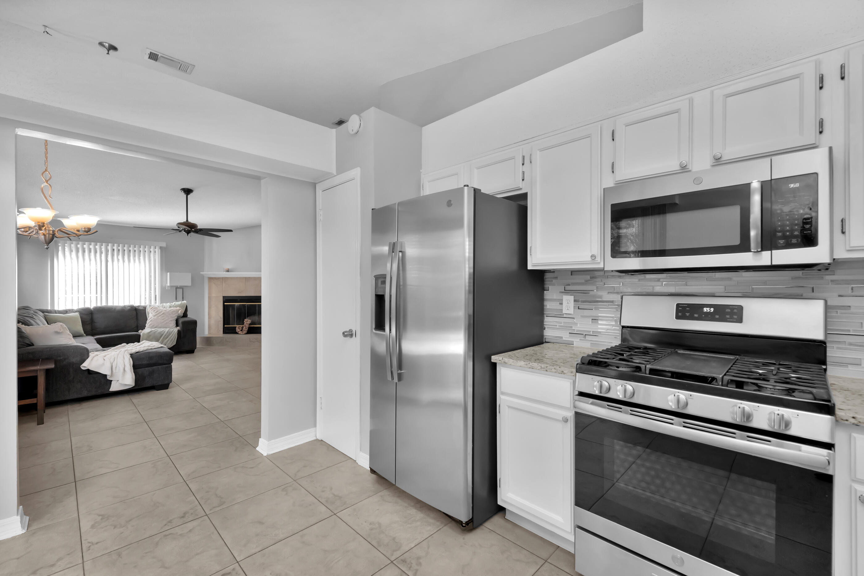 BRISTOL PARK - Residential