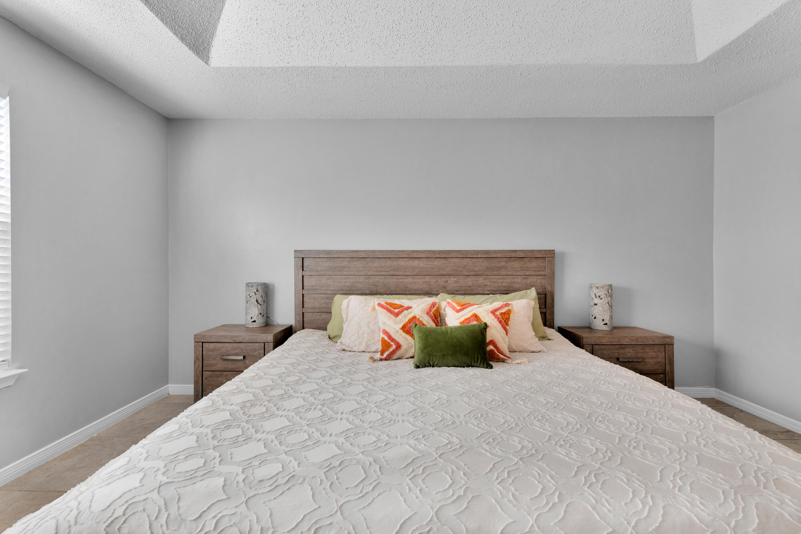 BRISTOL PARK - Residential