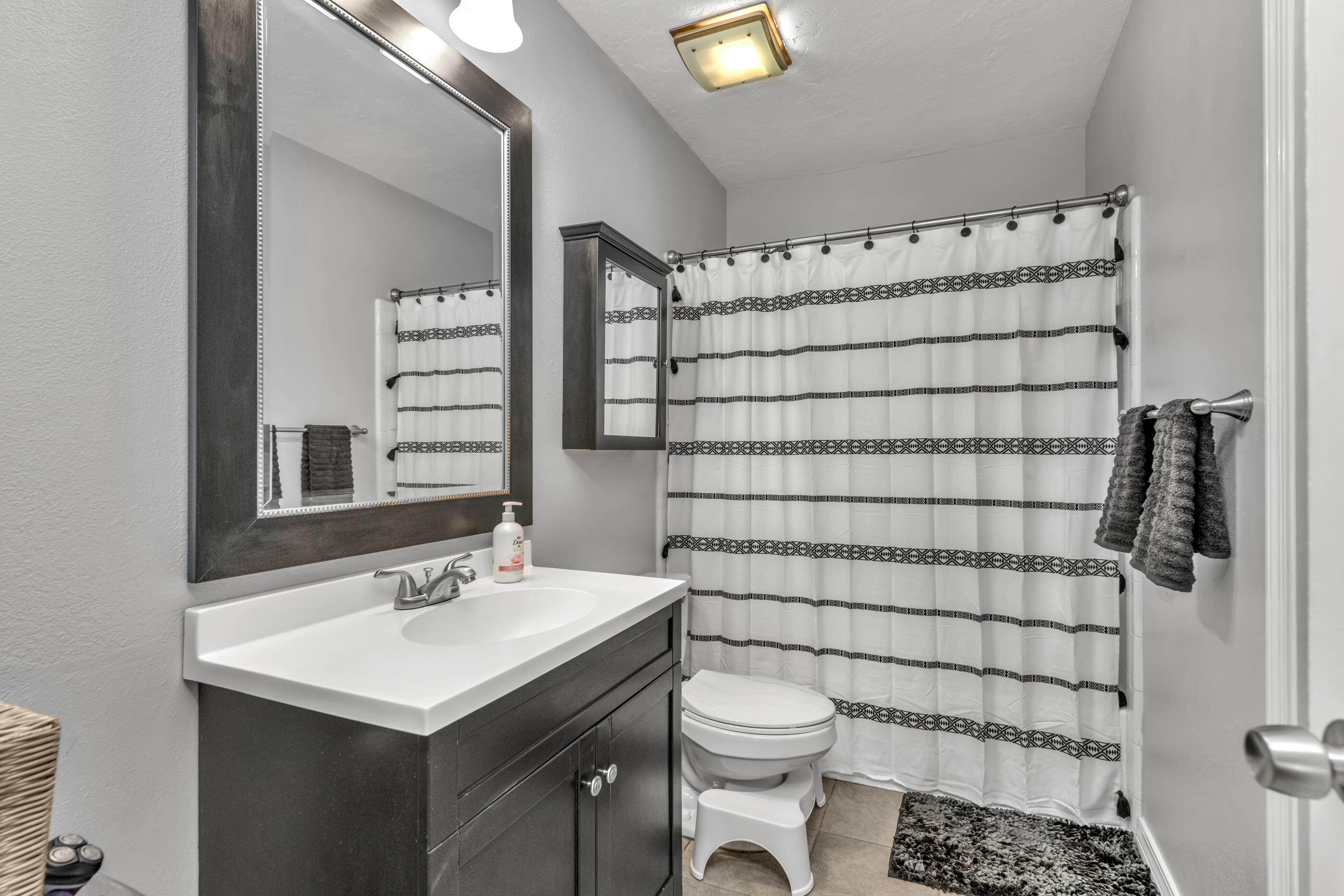 BRISTOL PARK - Residential