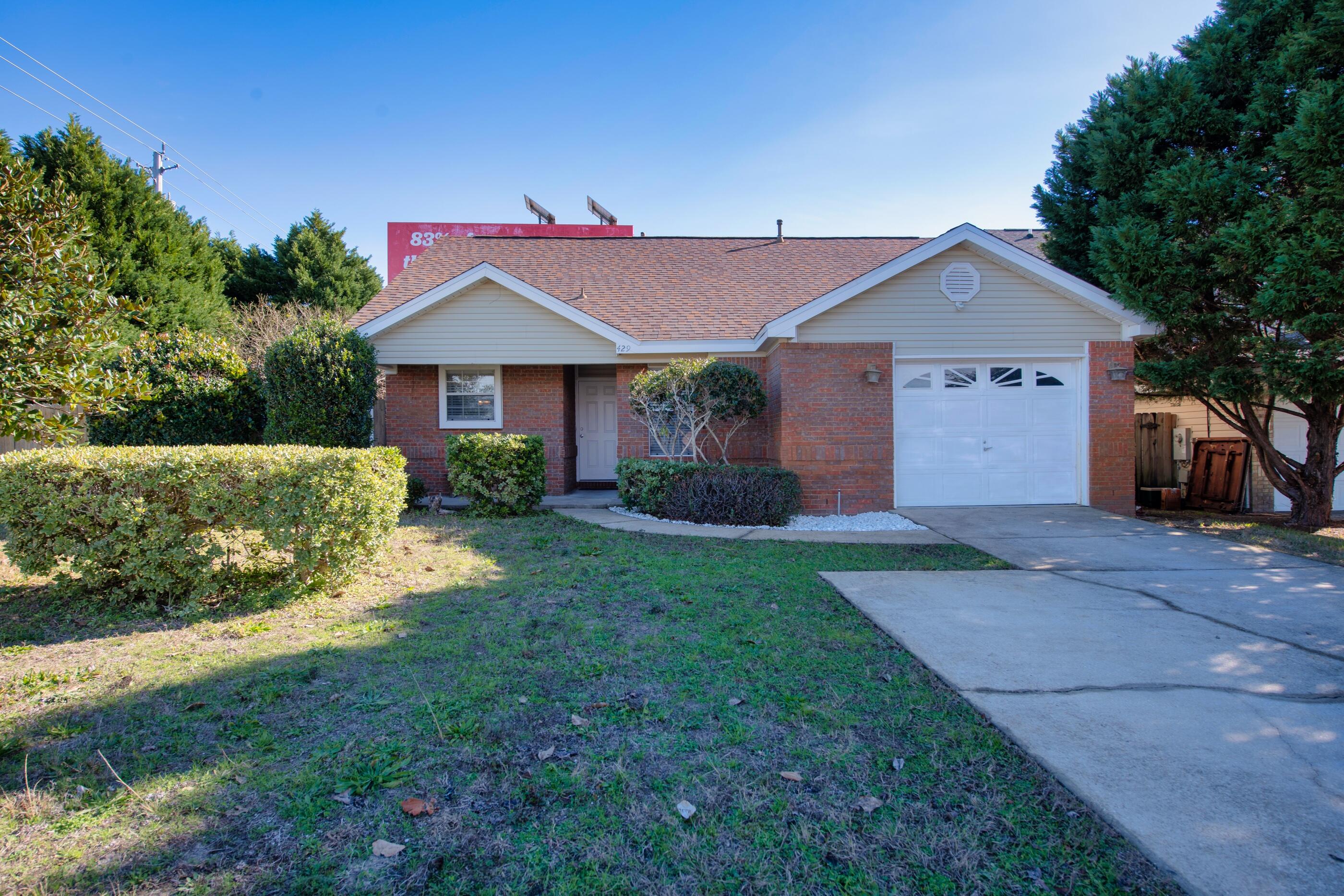 BRISTOL PARK - Residential