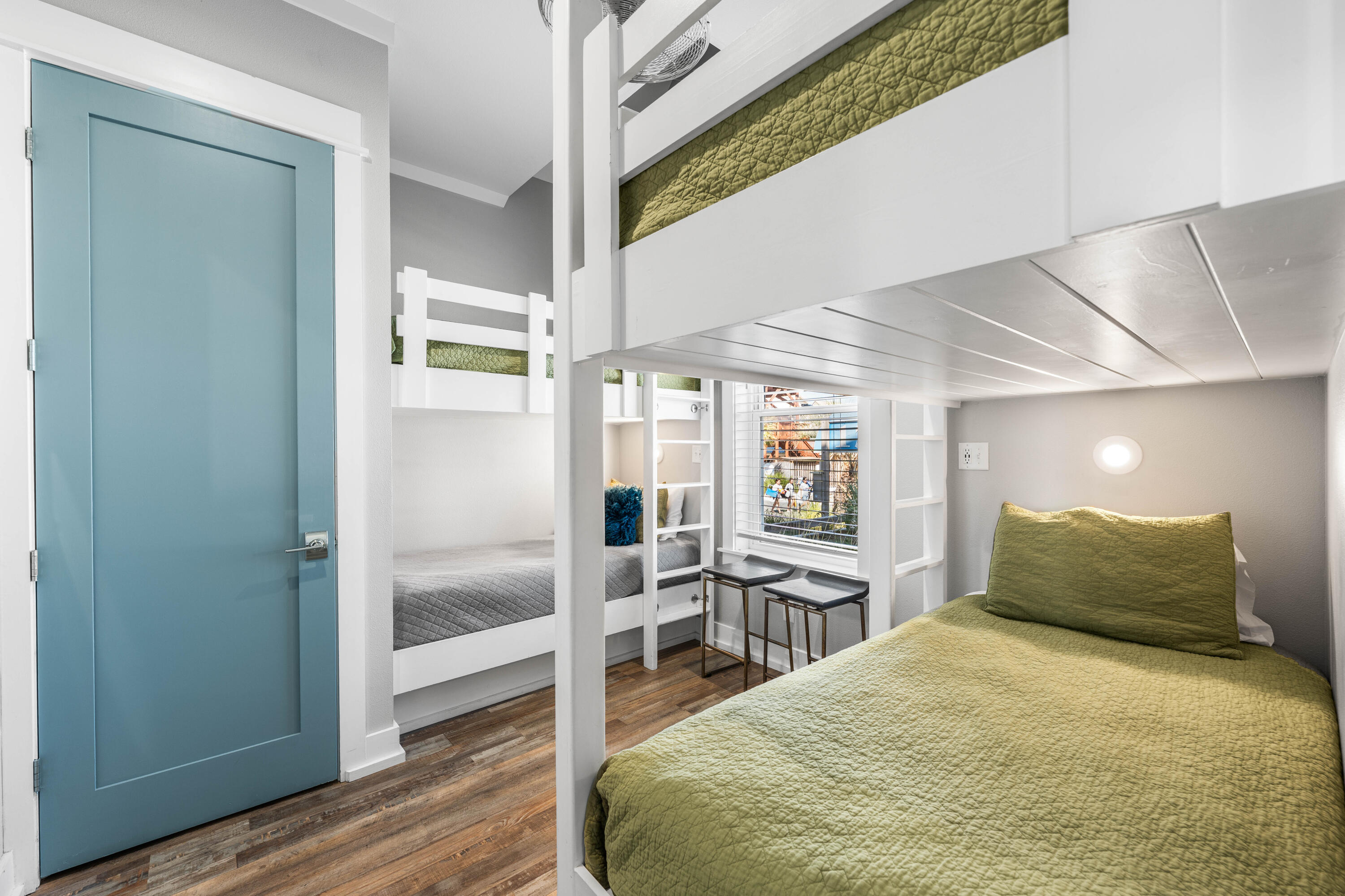 CRESCENT BEACH UNIT 1 - Residential