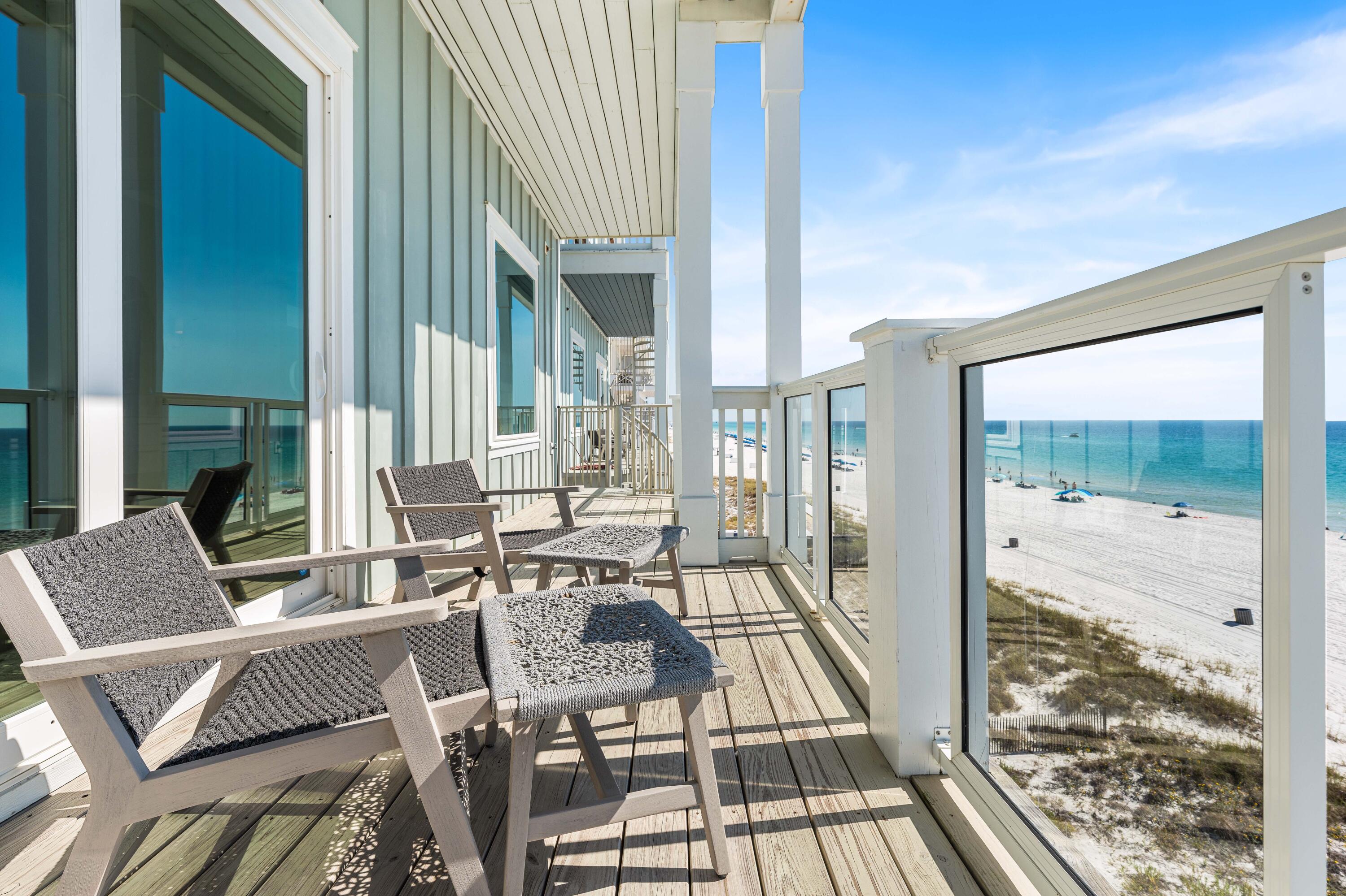 CRESCENT BEACH UNIT 1 - Residential