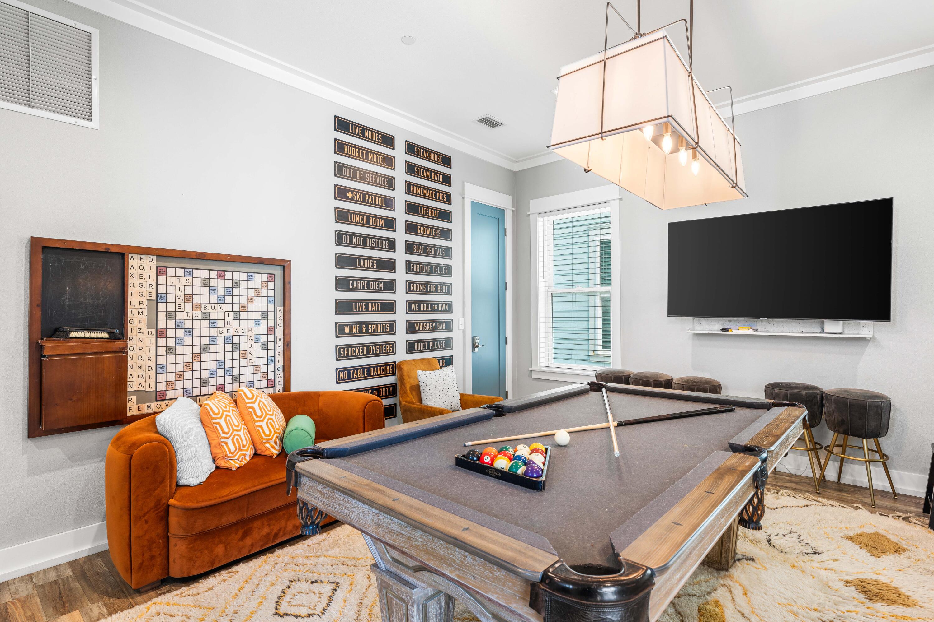CRESCENT BEACH UNIT 1 - Residential