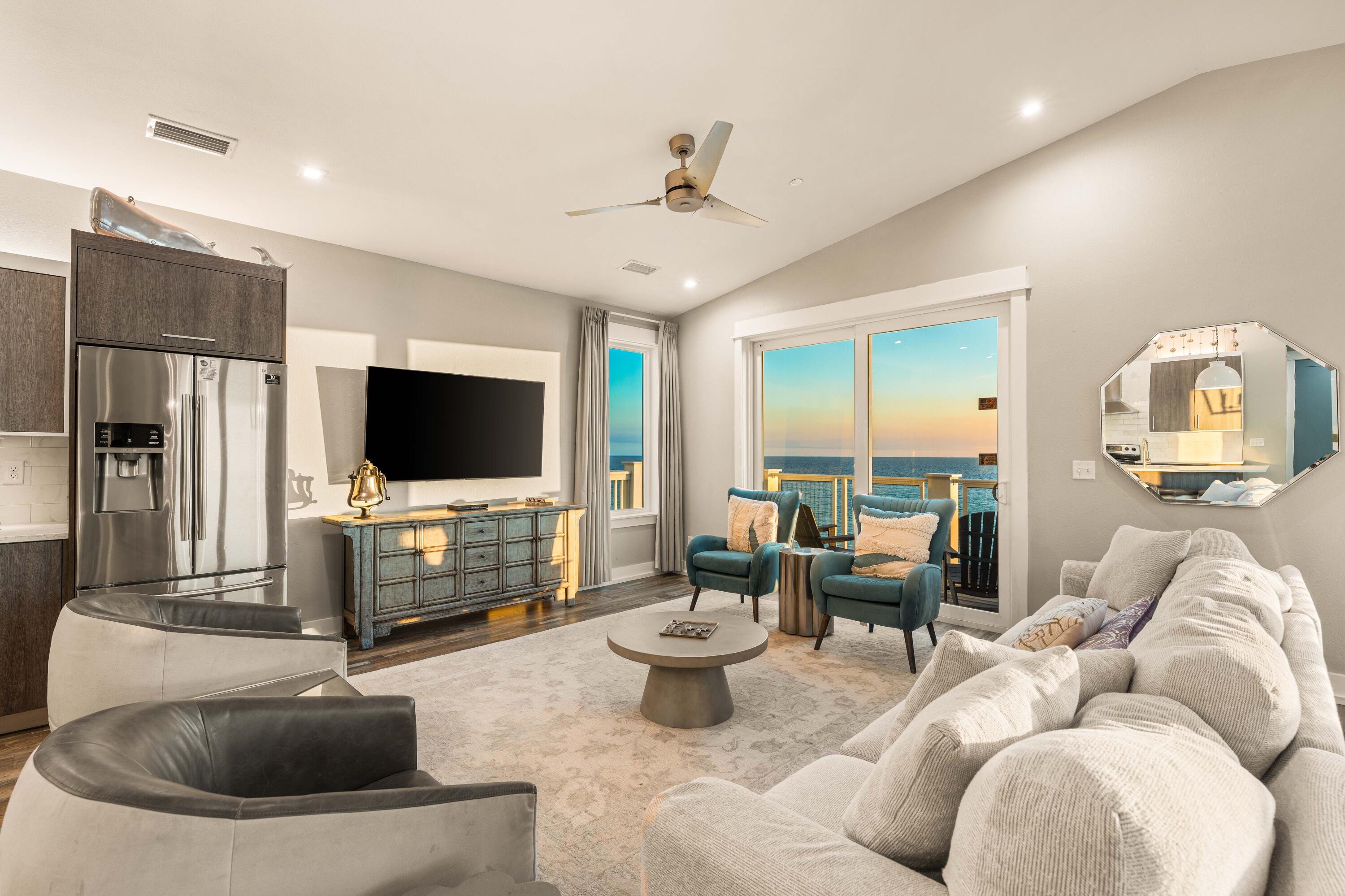 CRESCENT BEACH UNIT 1 - Residential