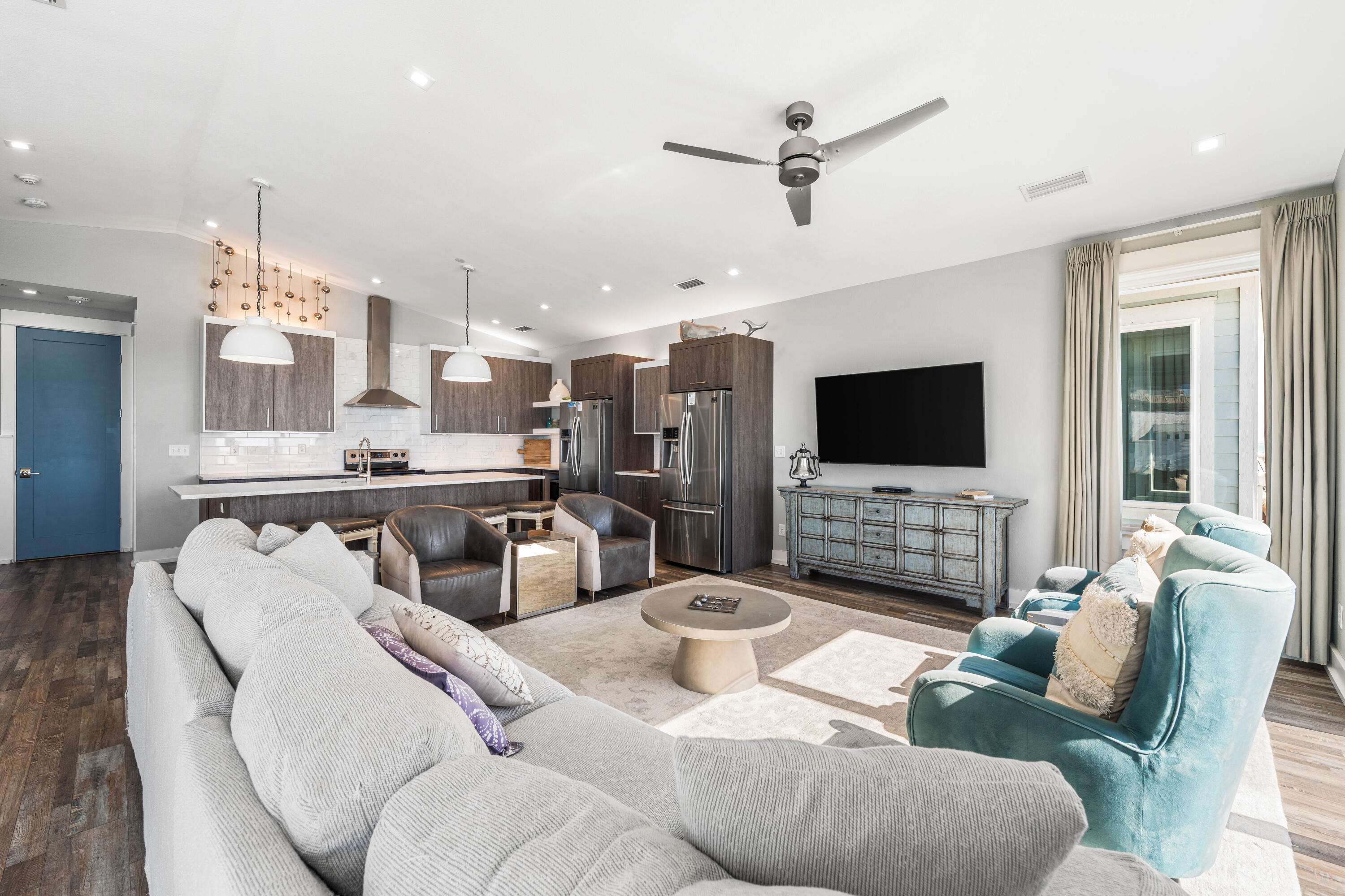 CRESCENT BEACH UNIT 1 - Residential