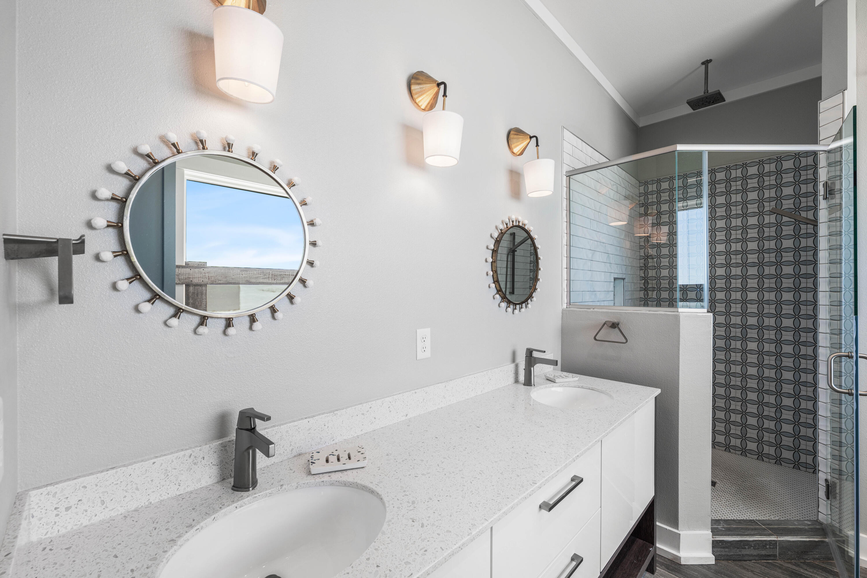 CRESCENT BEACH UNIT 1 - Residential
