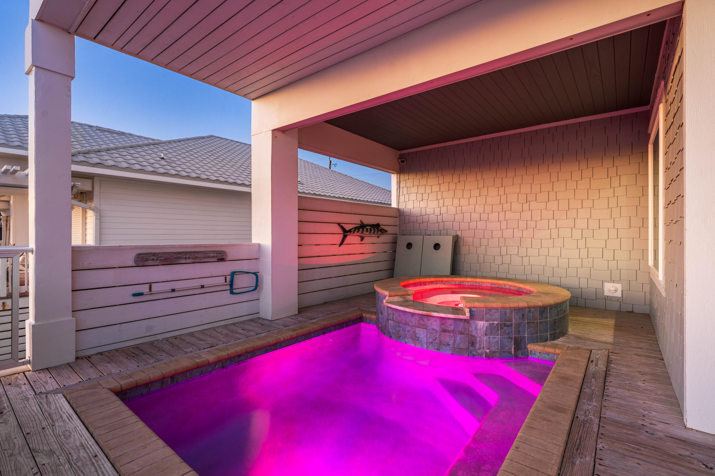 CRESCENT BEACH UNIT 1 - Residential