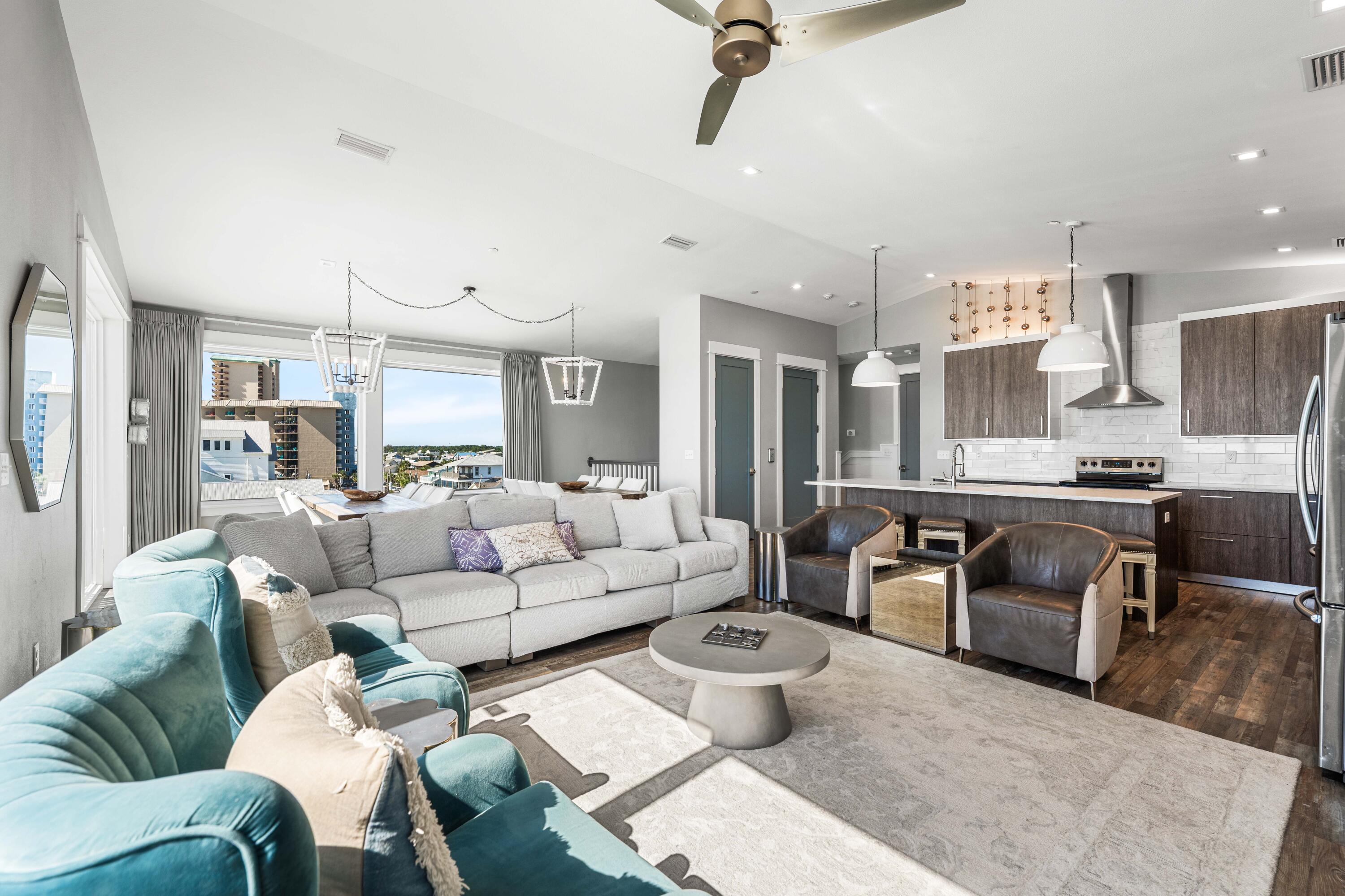 CRESCENT BEACH UNIT 1 - Residential