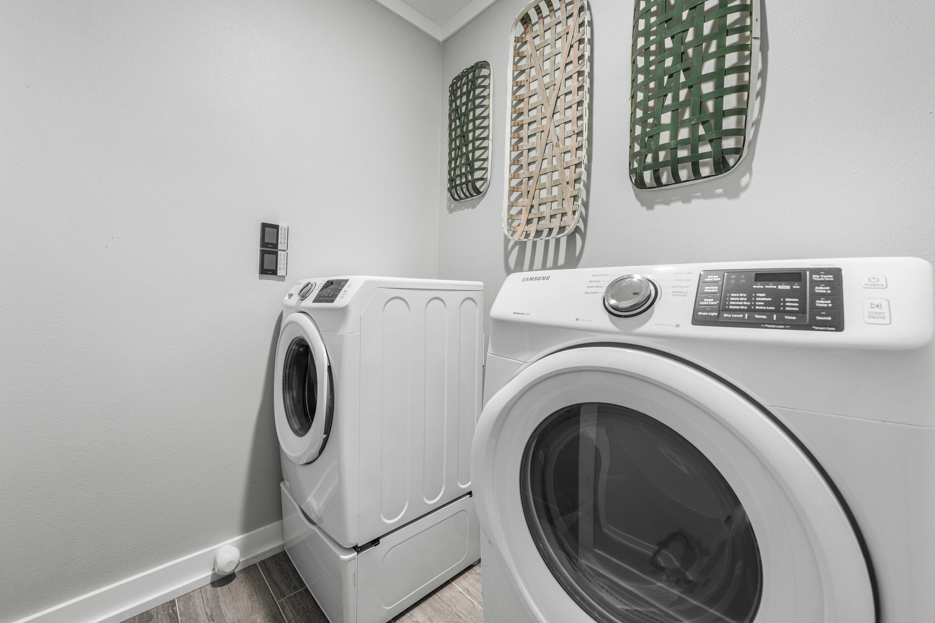 CRESCENT BEACH UNIT 1 - Residential