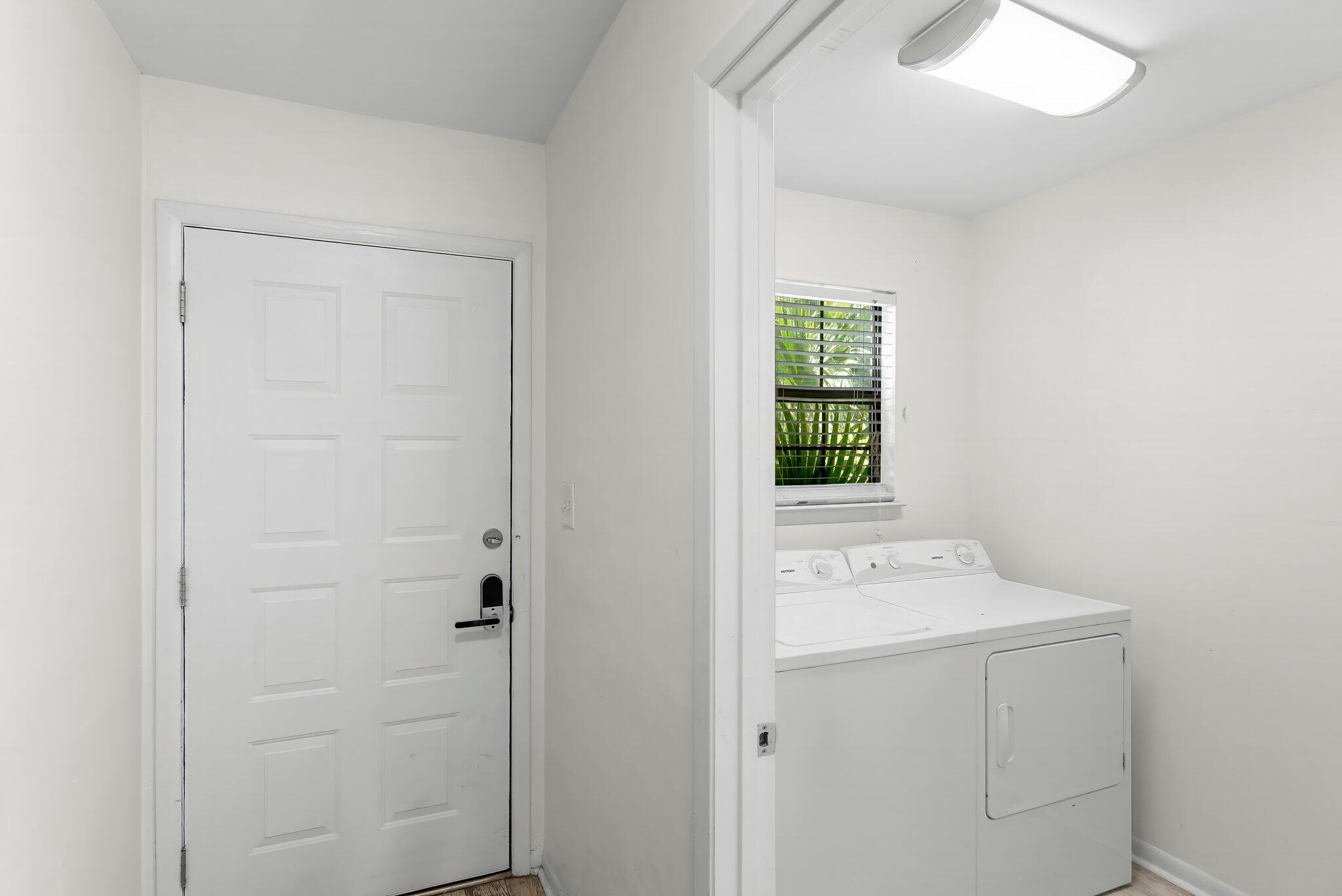 SANDALWOOD MANOR 1ST ADDN - Residential Lease
