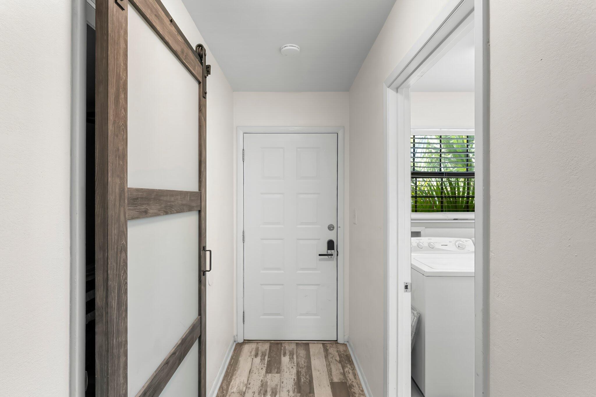 SANDALWOOD MANOR 1ST ADDN - Residential Lease