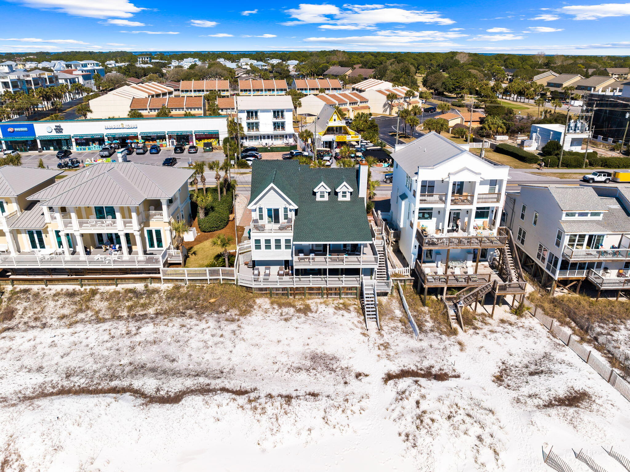 MIRAMAR BEACH - Residential