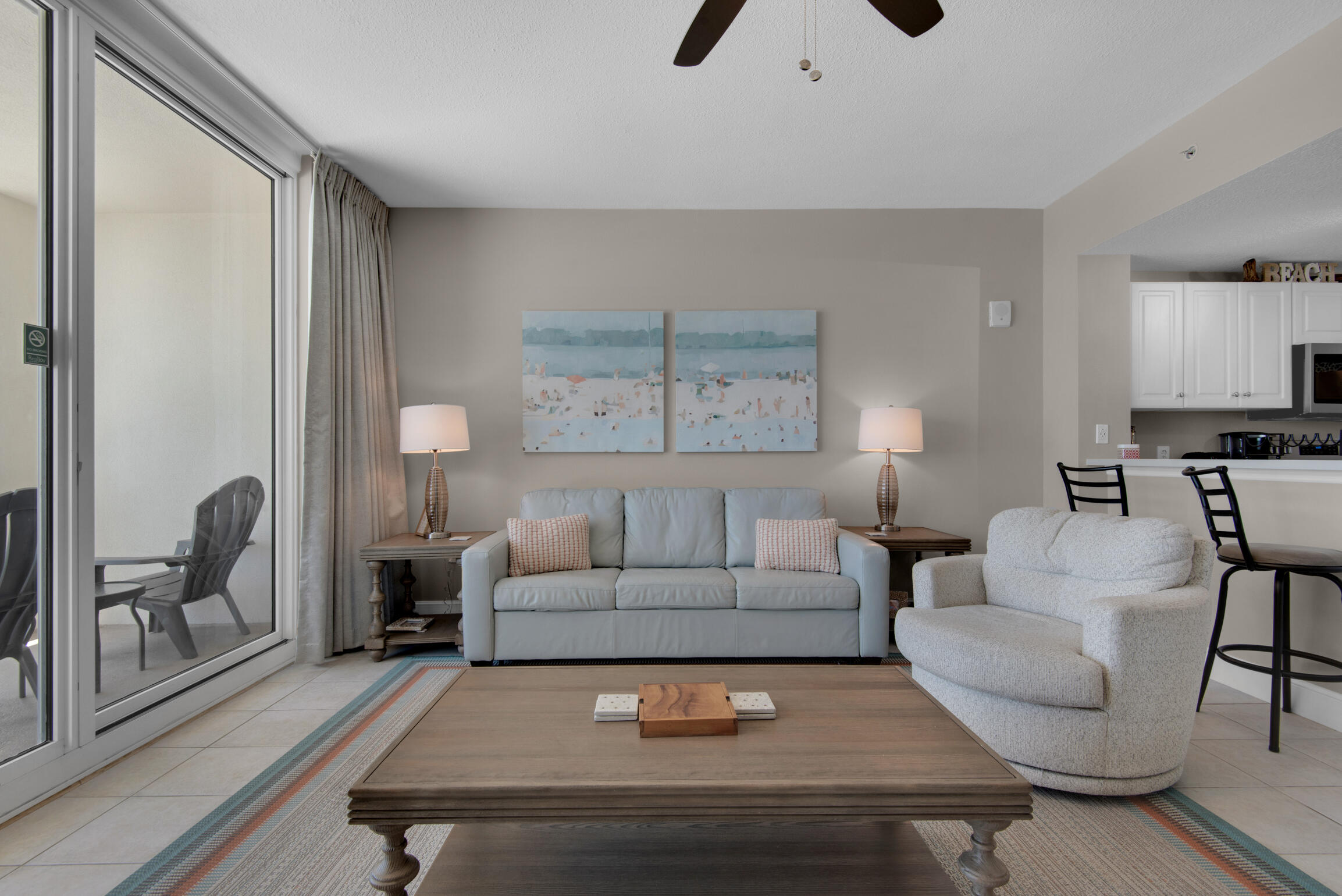 MAJESTIC BEACH TOWERS I - Residential