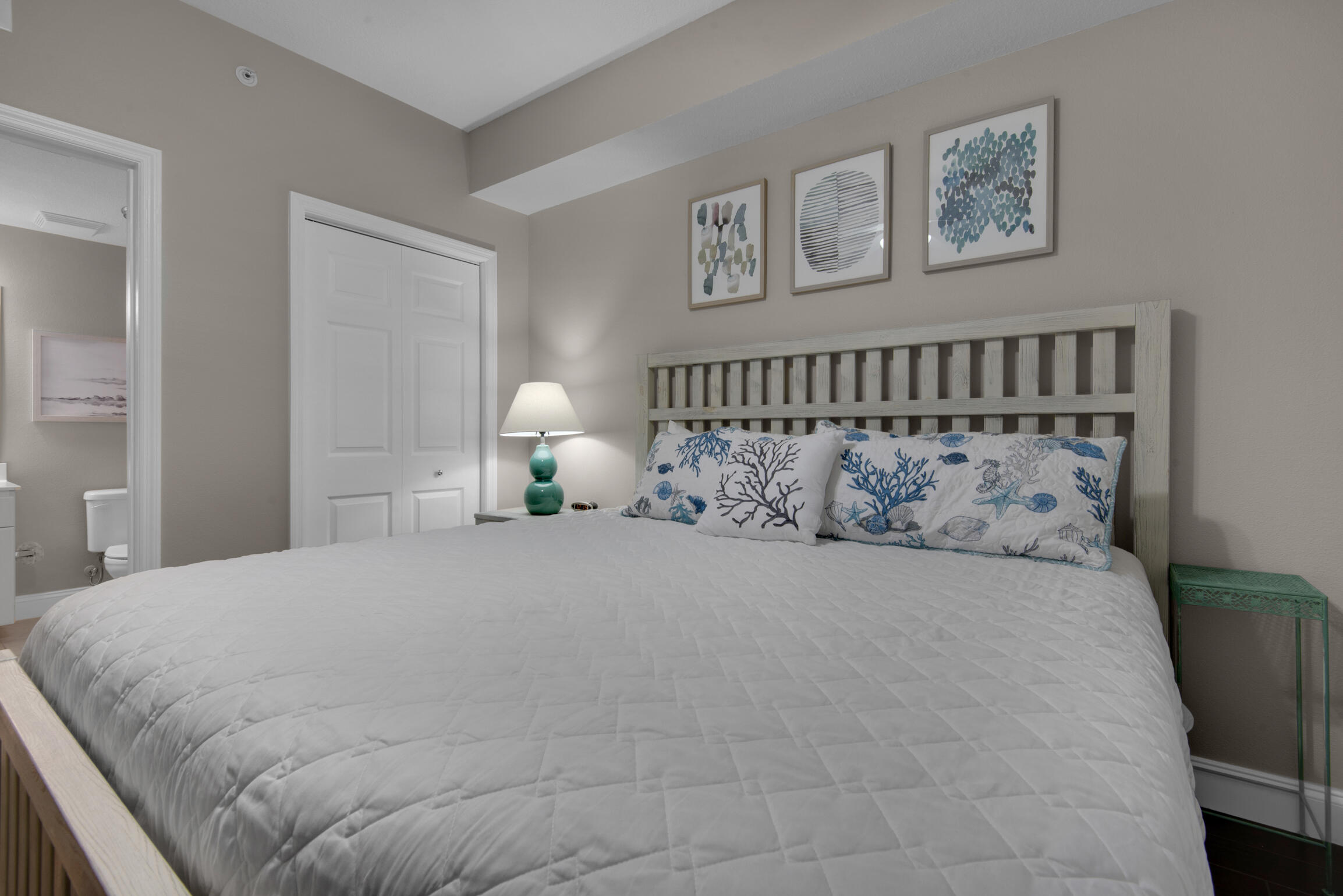 MAJESTIC BEACH TOWERS I - Residential