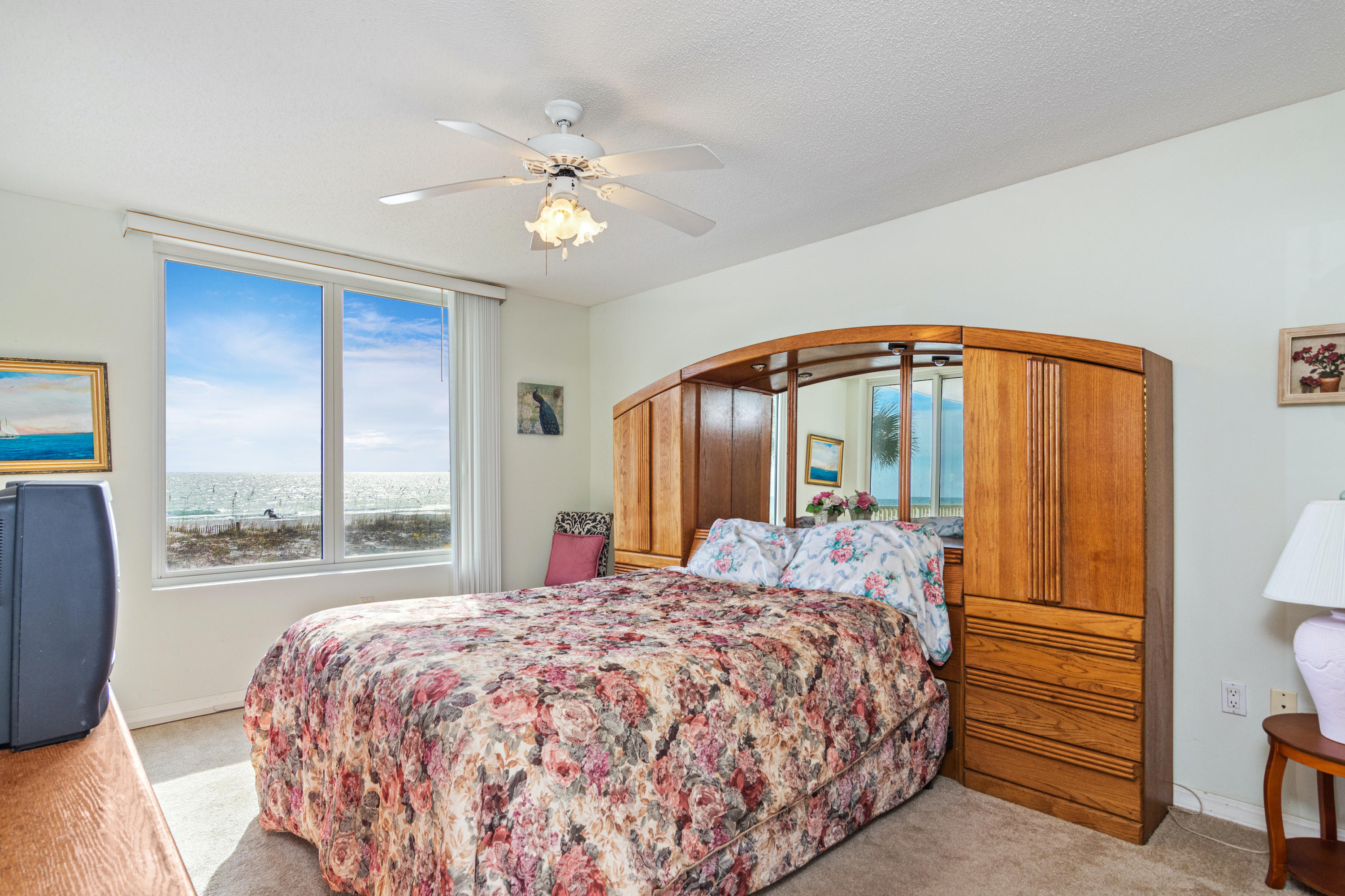 ISLAND PRINCESS - Residential