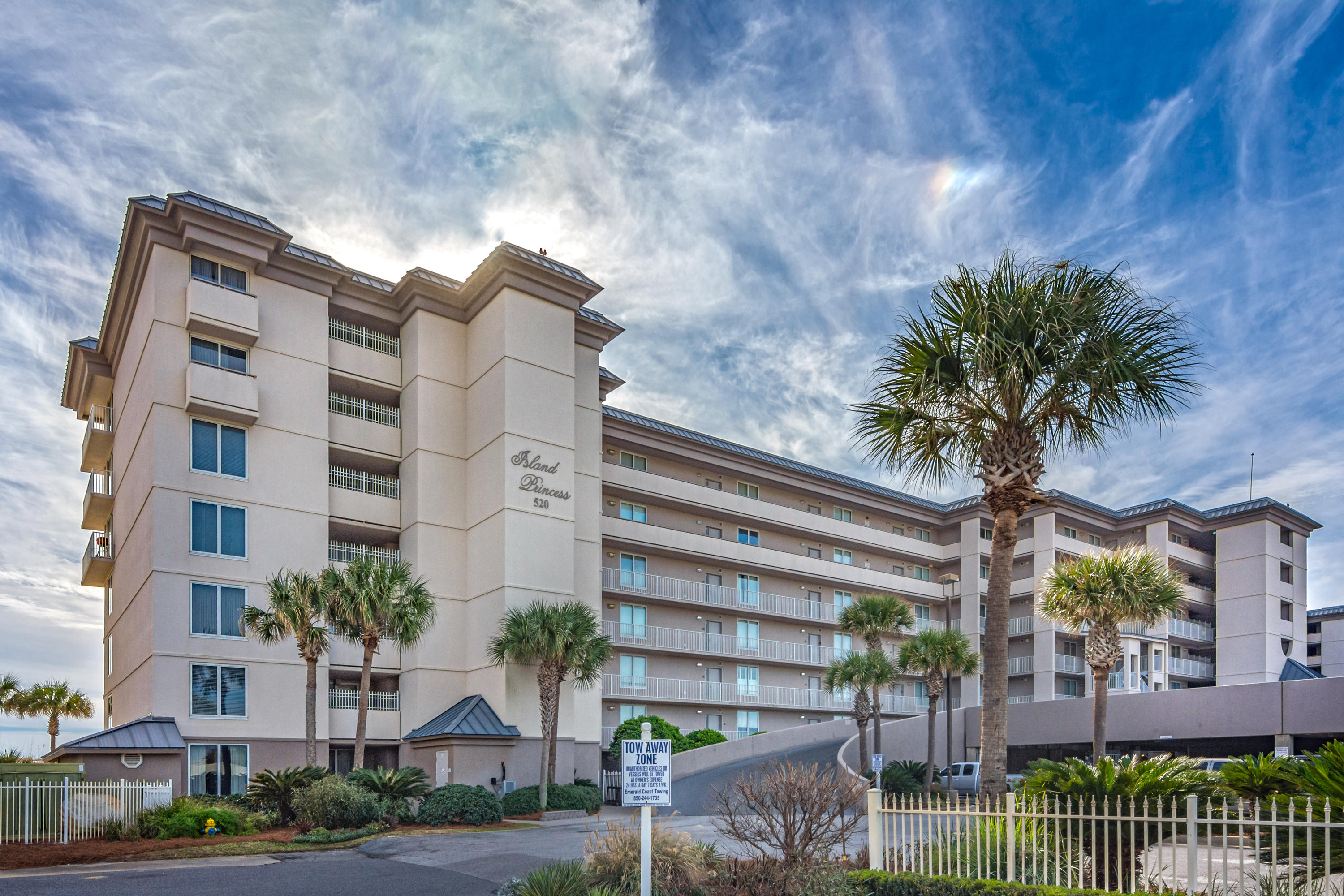 ISLAND PRINCESS - Residential