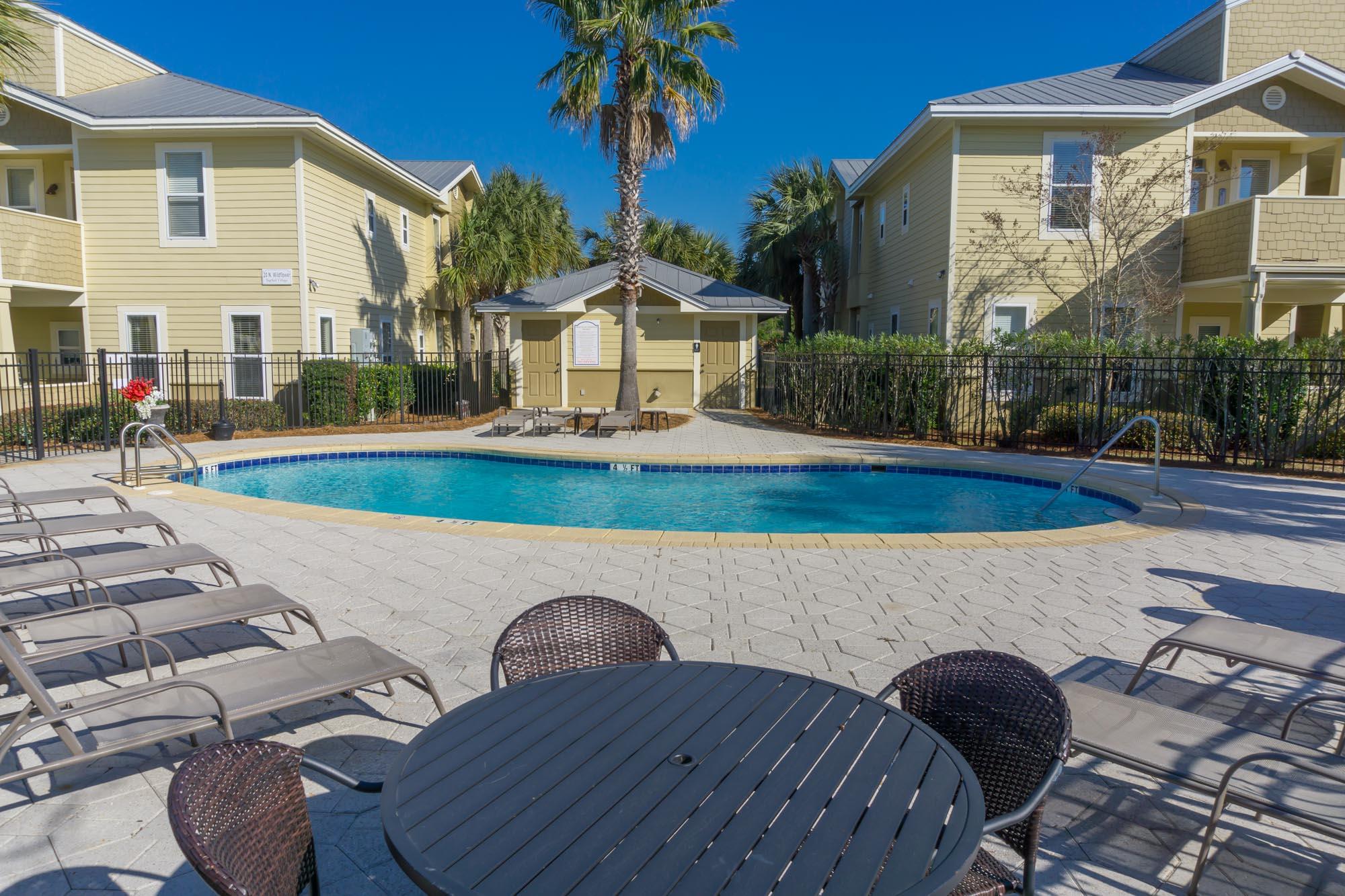 TOPSAIL VILLAGE - Residential