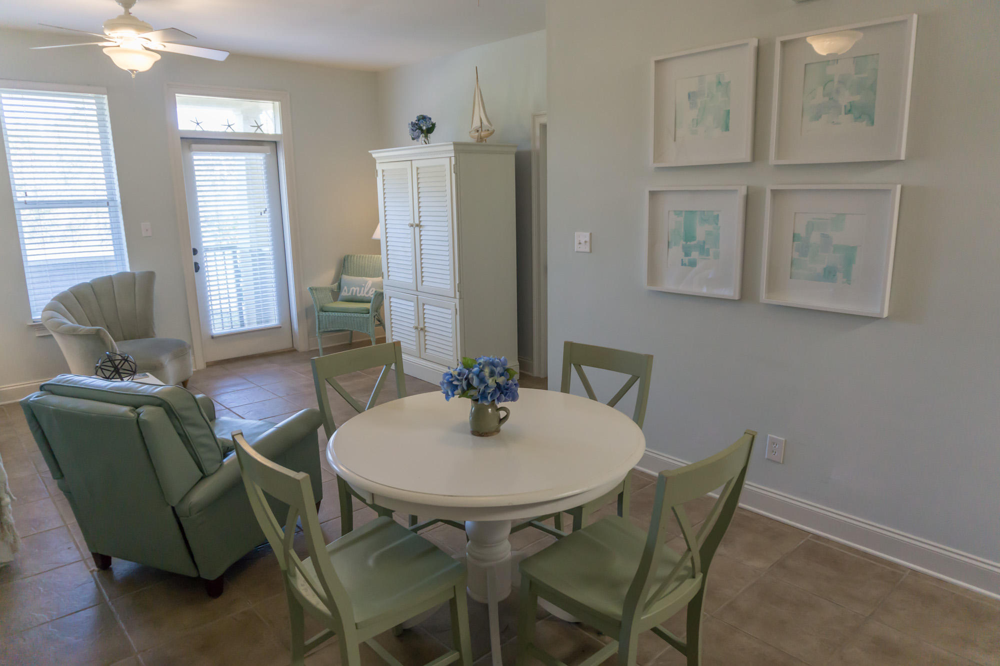 TOPSAIL VILLAGE - Residential