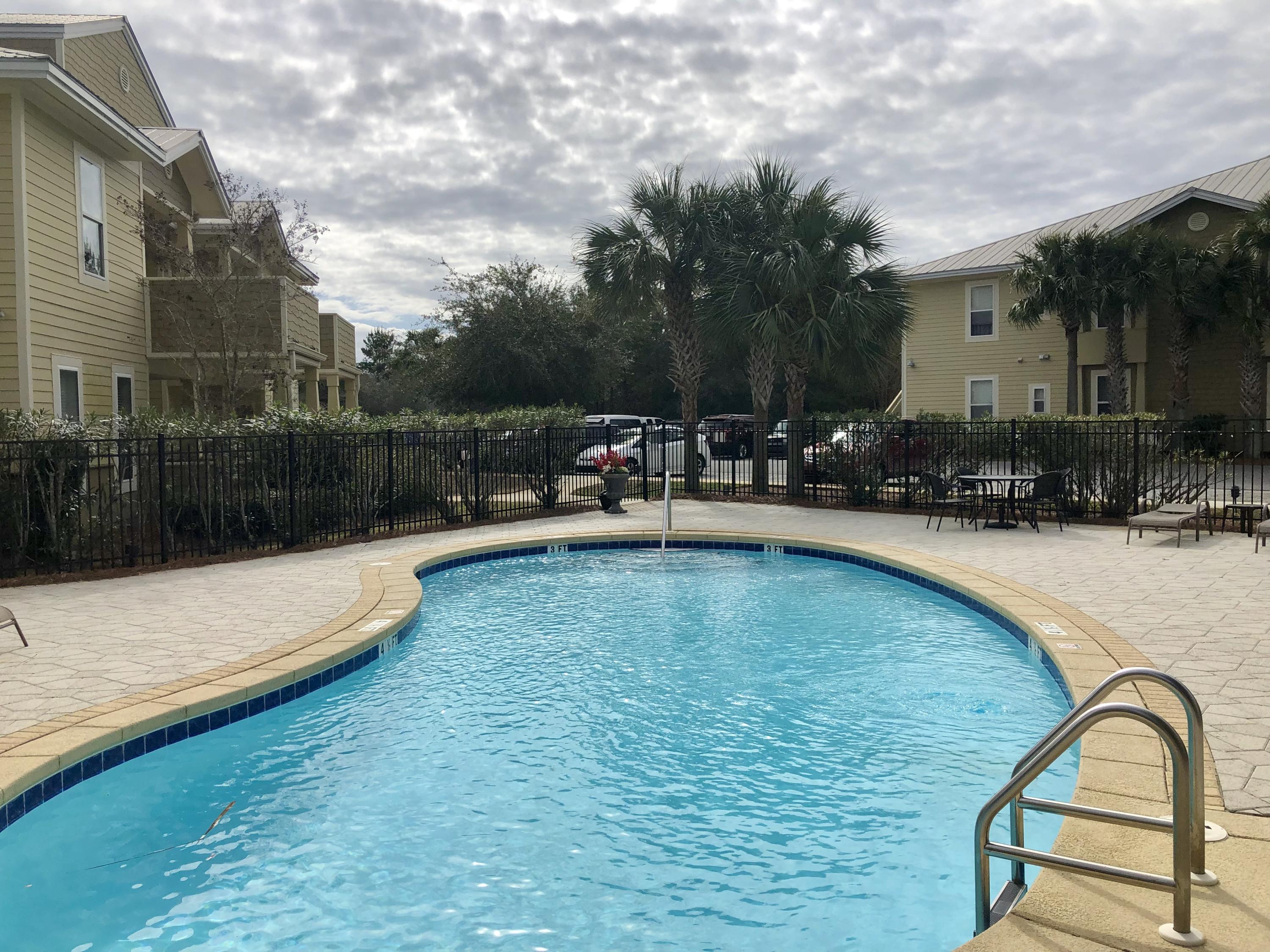 TOPSAIL VILLAGE - Residential