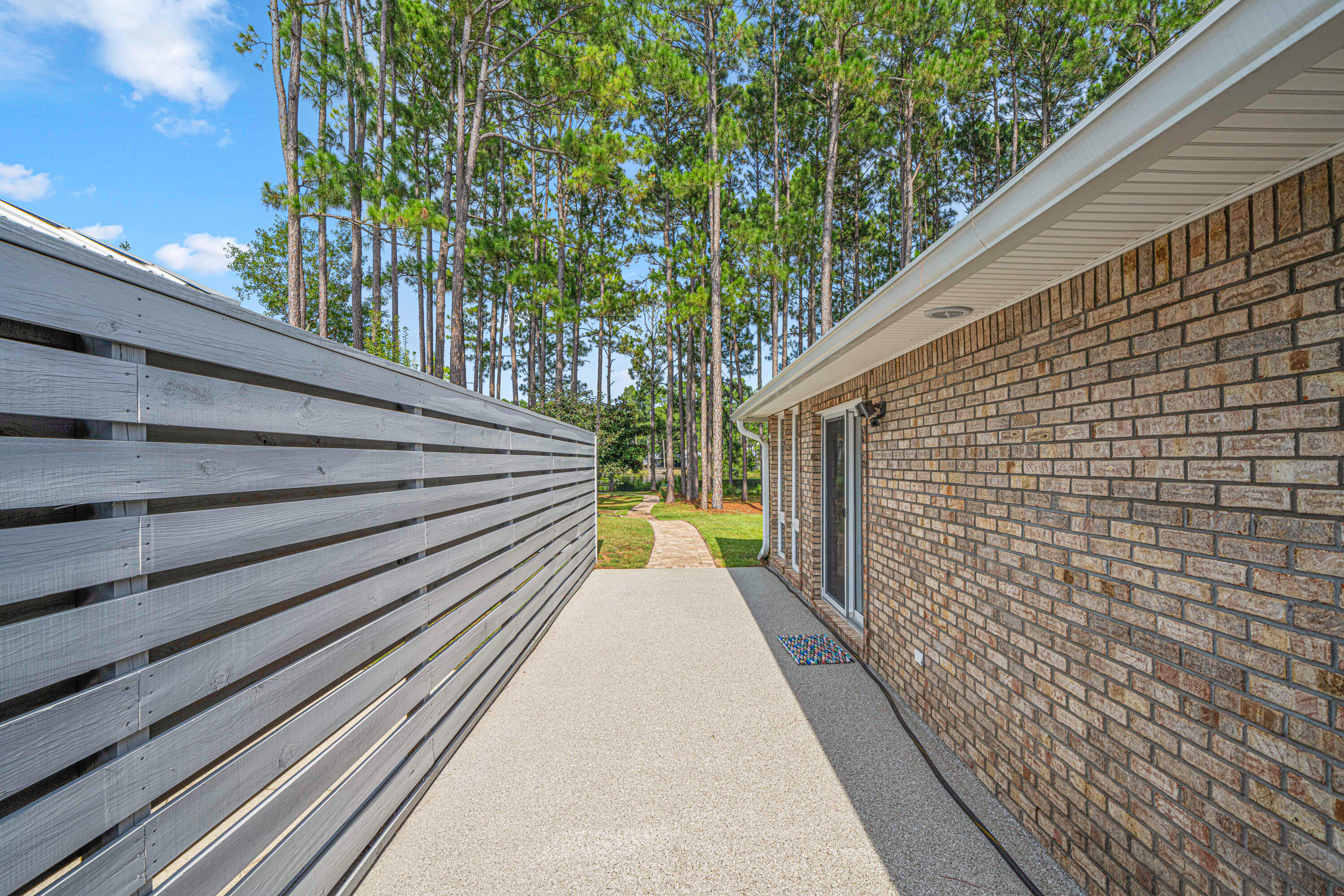 CANO ESTATES - Residential