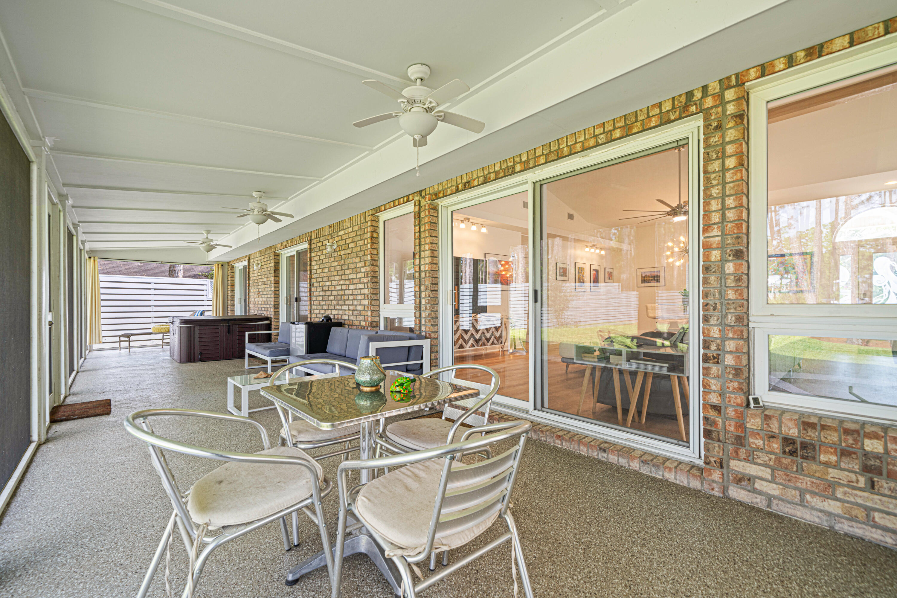 CANO ESTATES - Residential