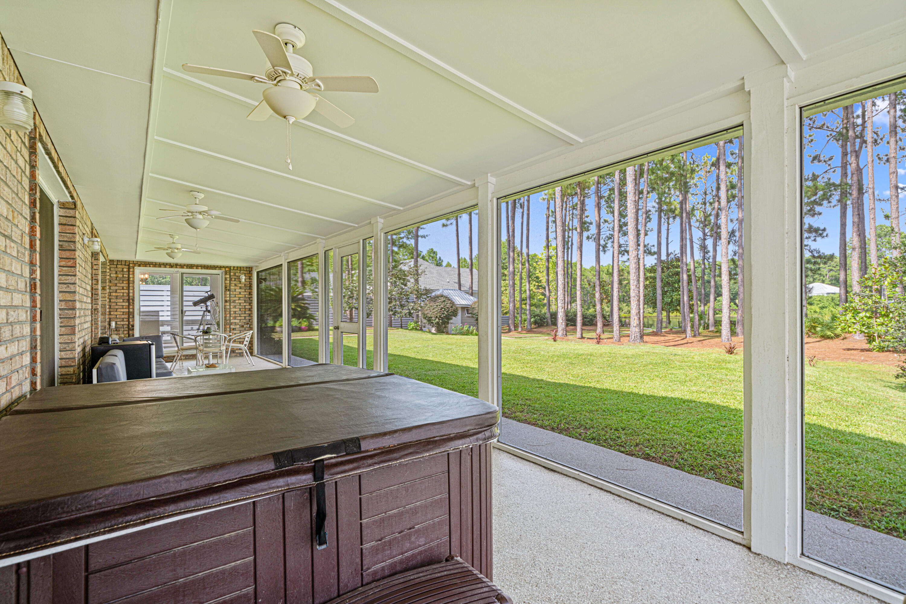 CANO ESTATES - Residential