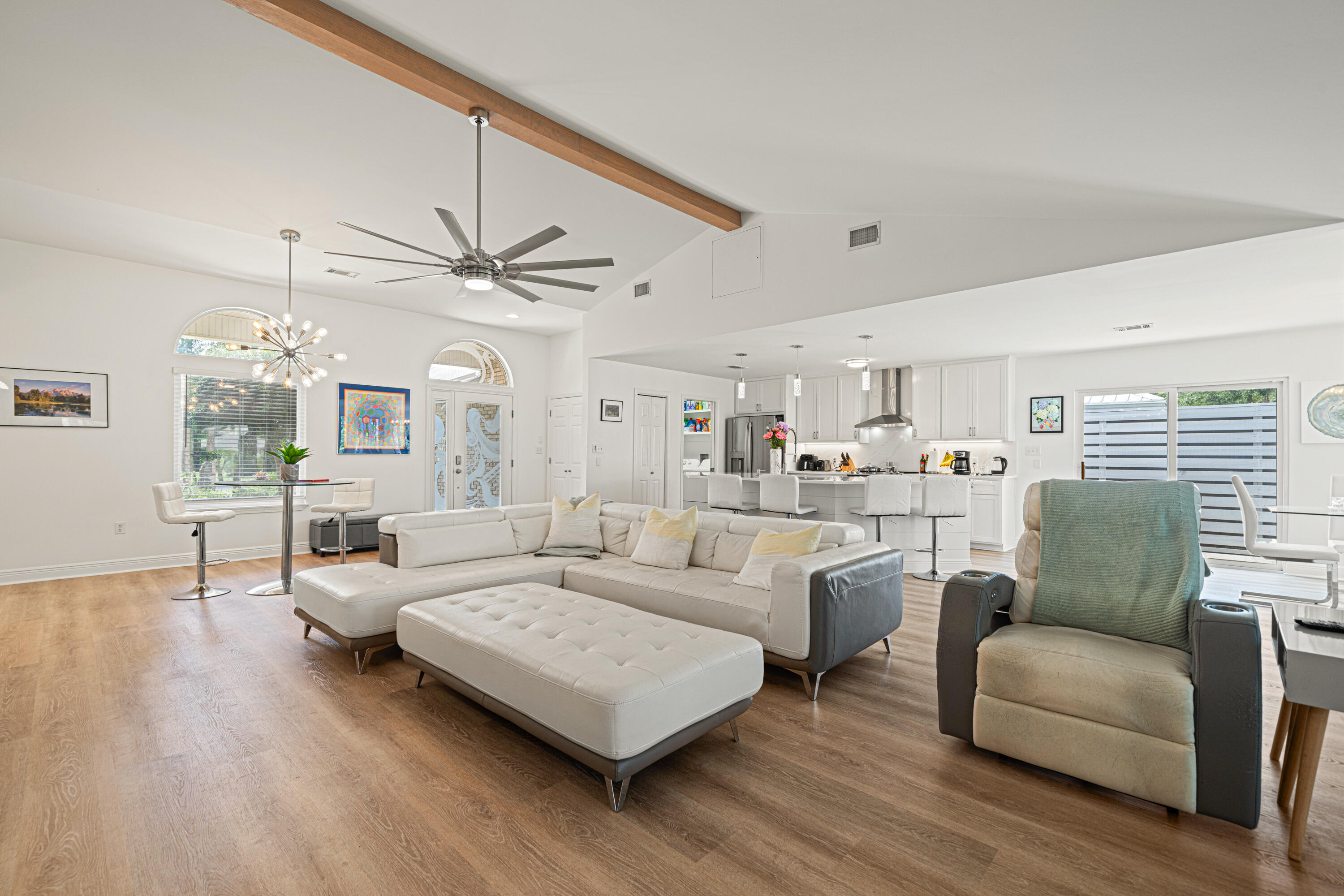 CANO ESTATES - Residential