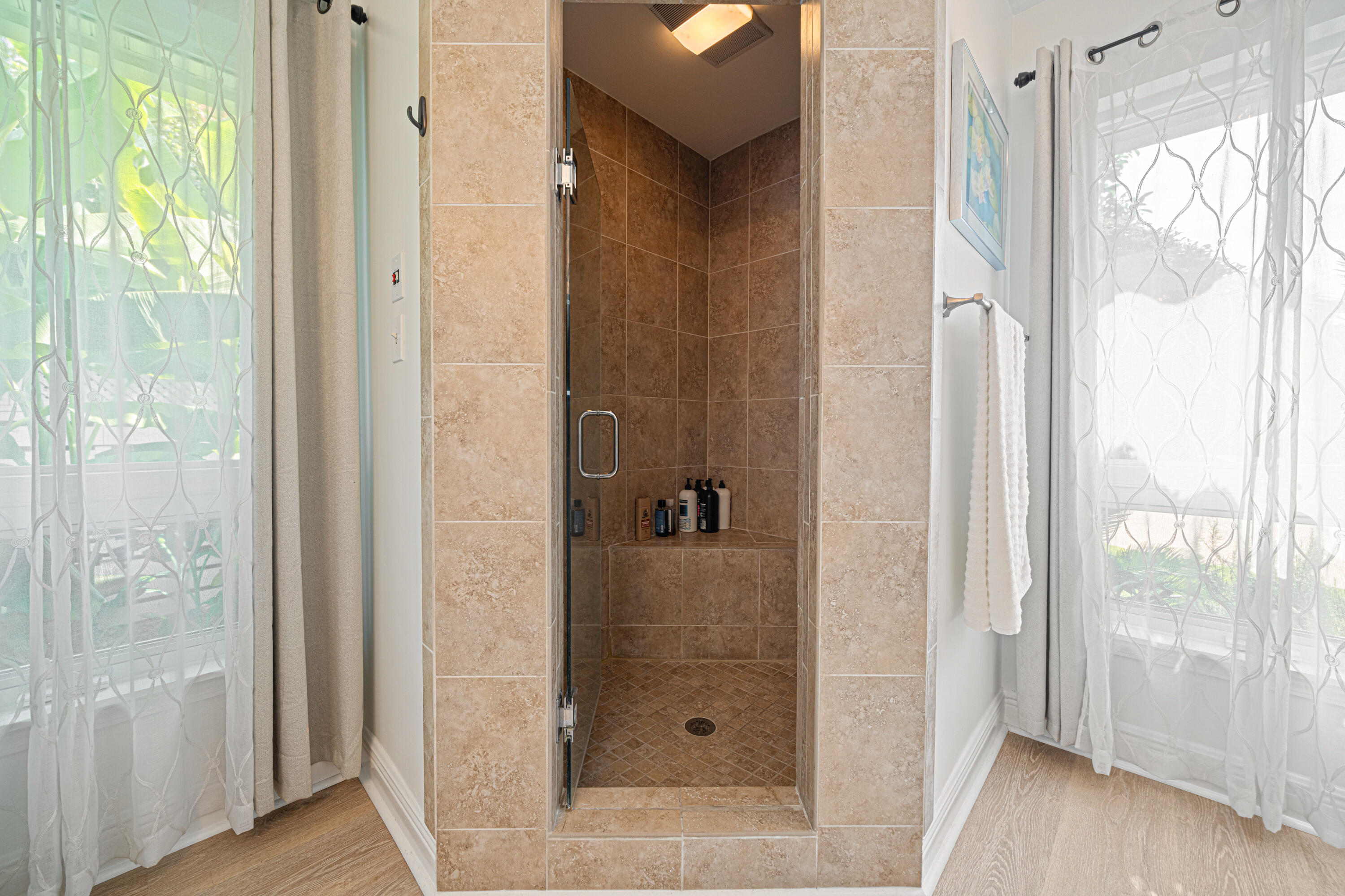 CANO ESTATES - Residential