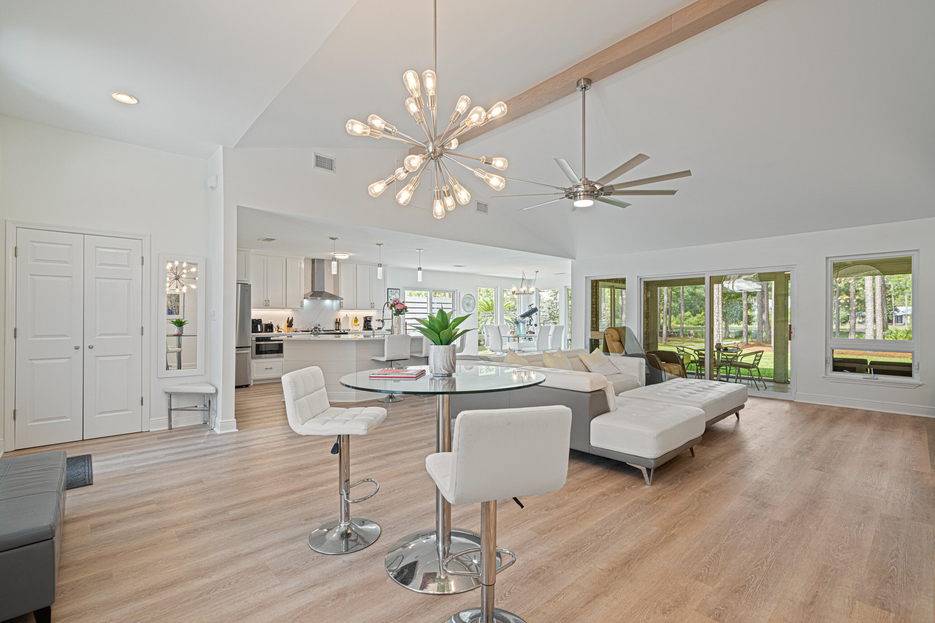CANO ESTATES - Residential