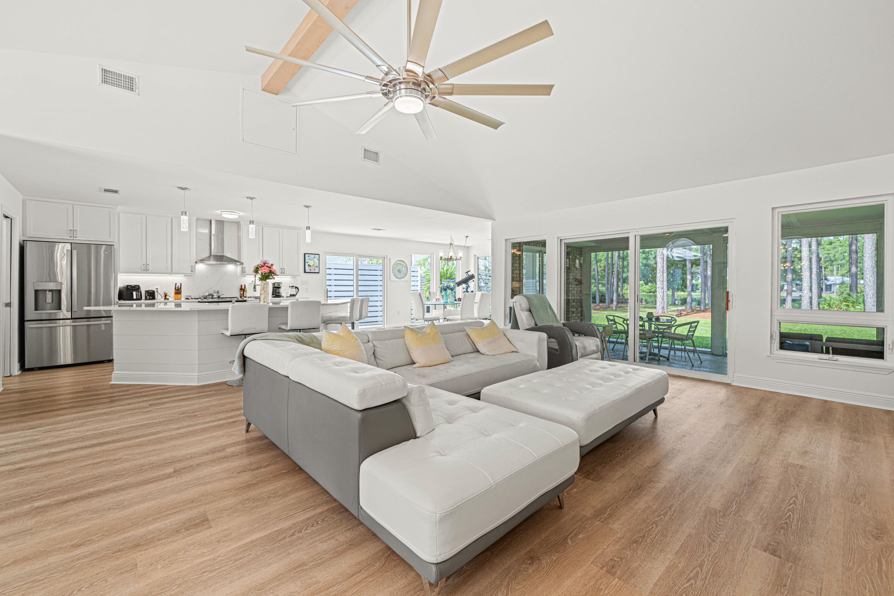 CANO ESTATES - Residential