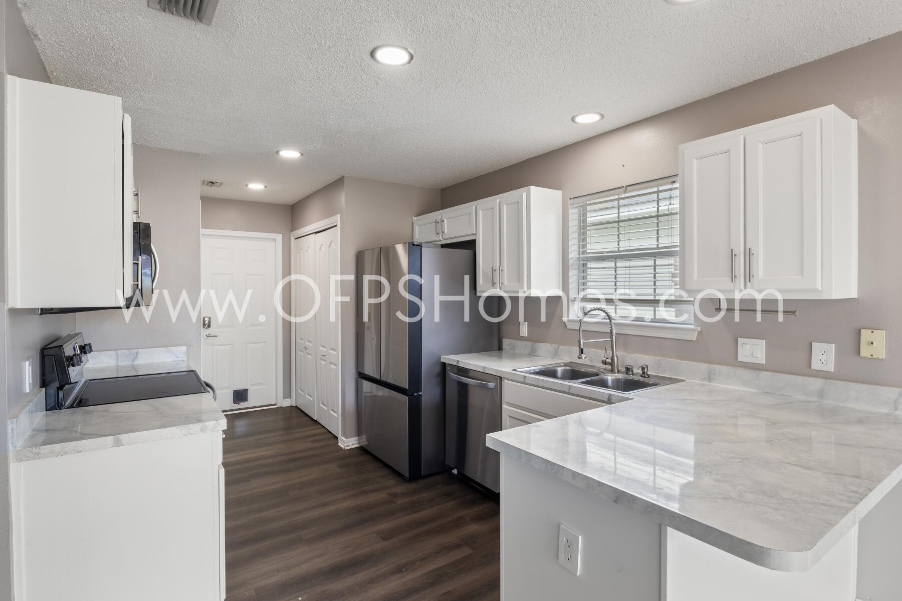 Cobblestone S/D - Residential Lease