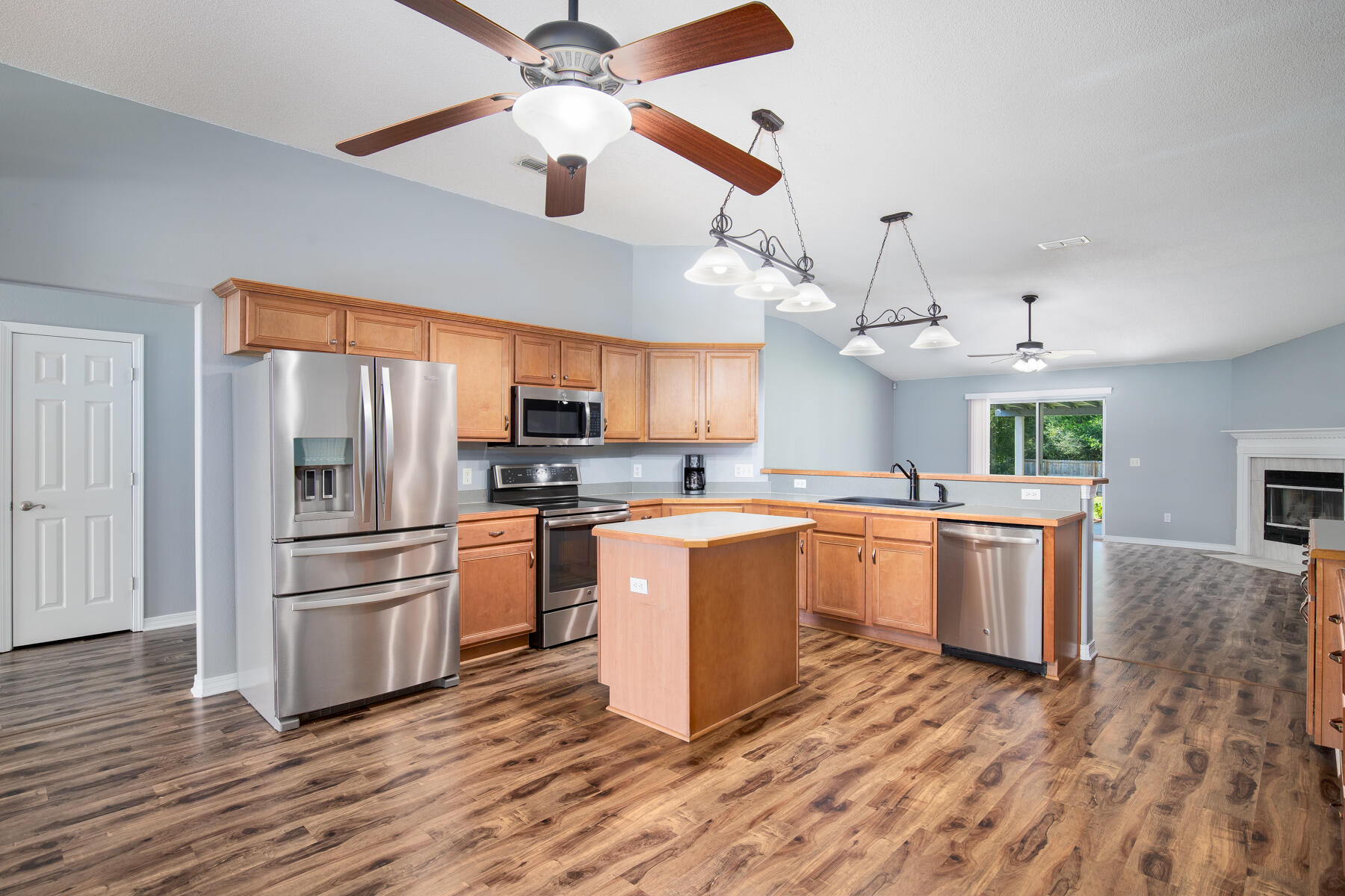 HOLLEY BY THE SEA - Residential