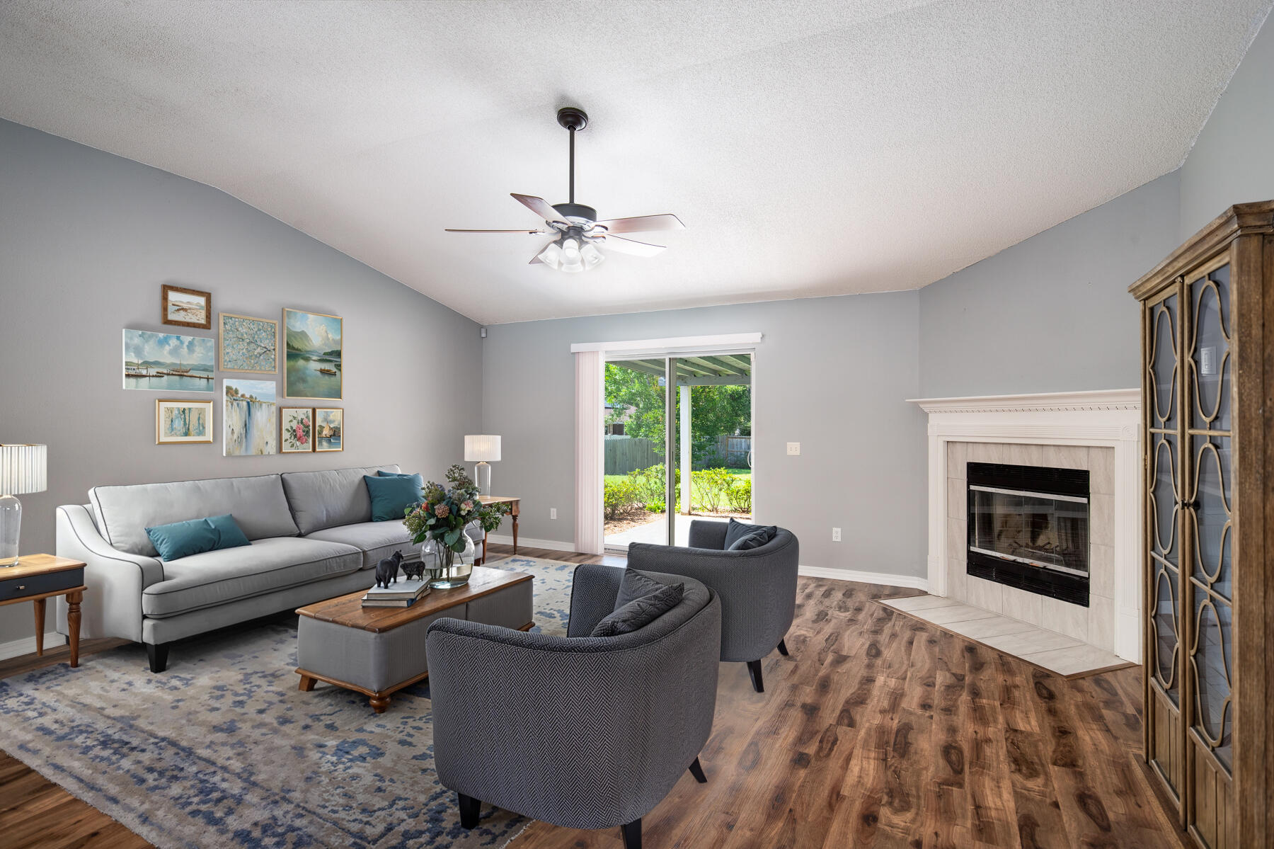 HOLLEY BY THE SEA - Residential