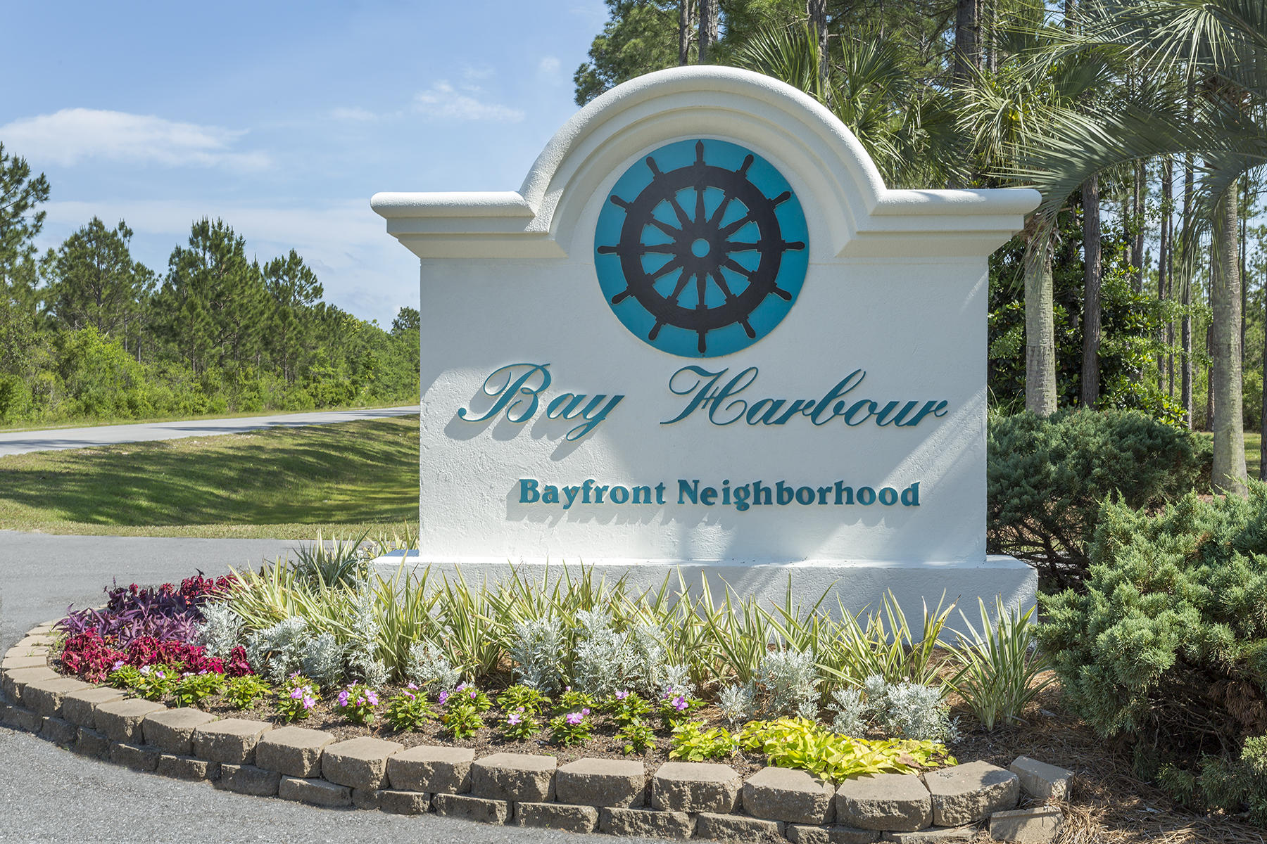 BAY HARBOUR - Land