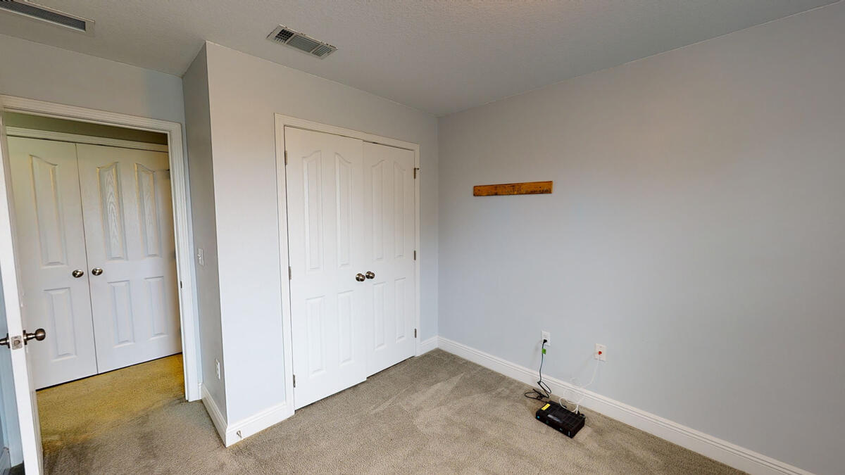 RESERVE POINTE - Residential