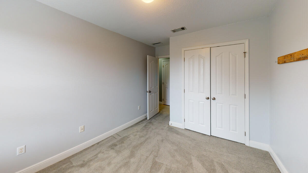 RESERVE POINTE - Residential